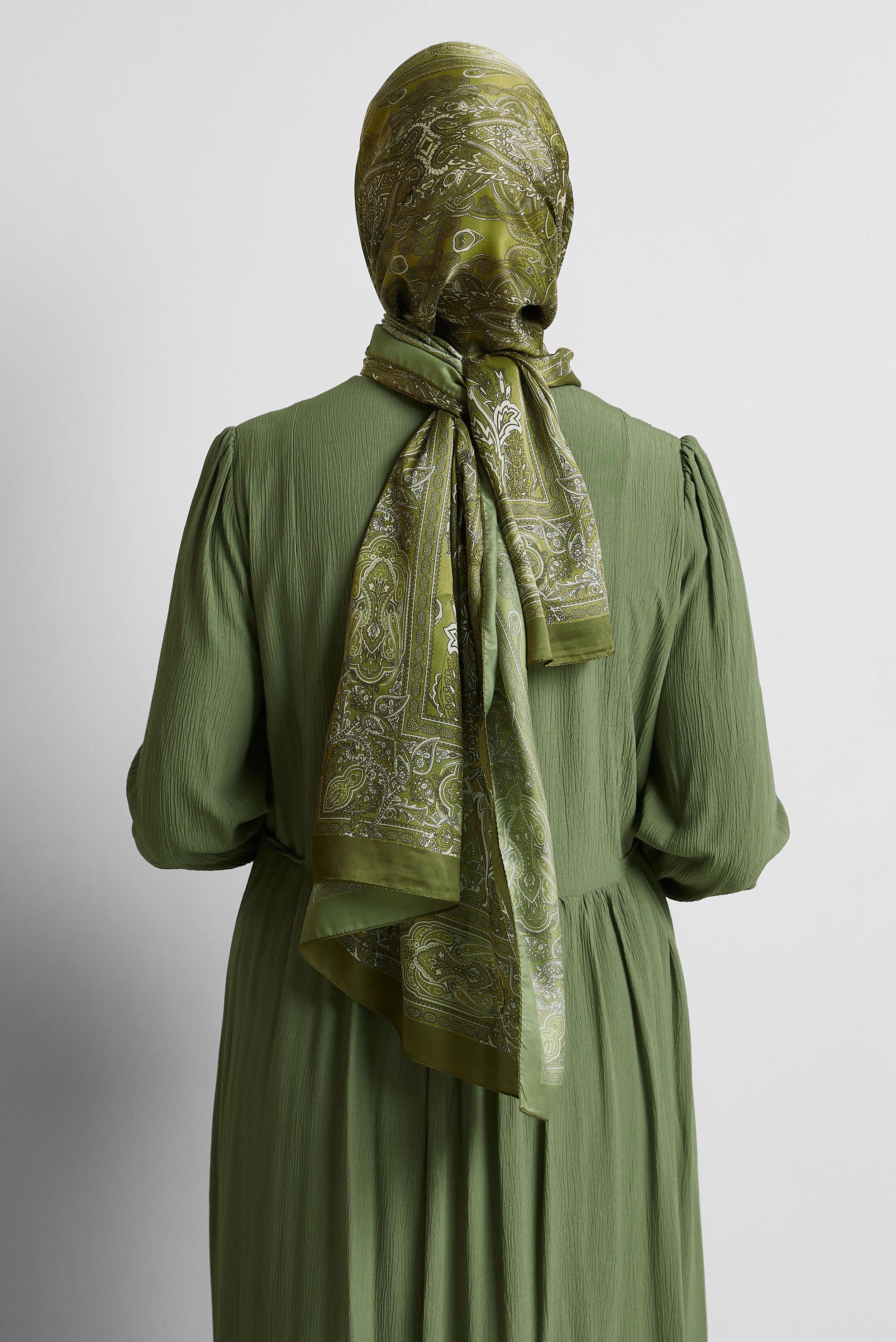 Tesettür giyim YEŞİL ALVİNA DESENLİ ŞAL 8552