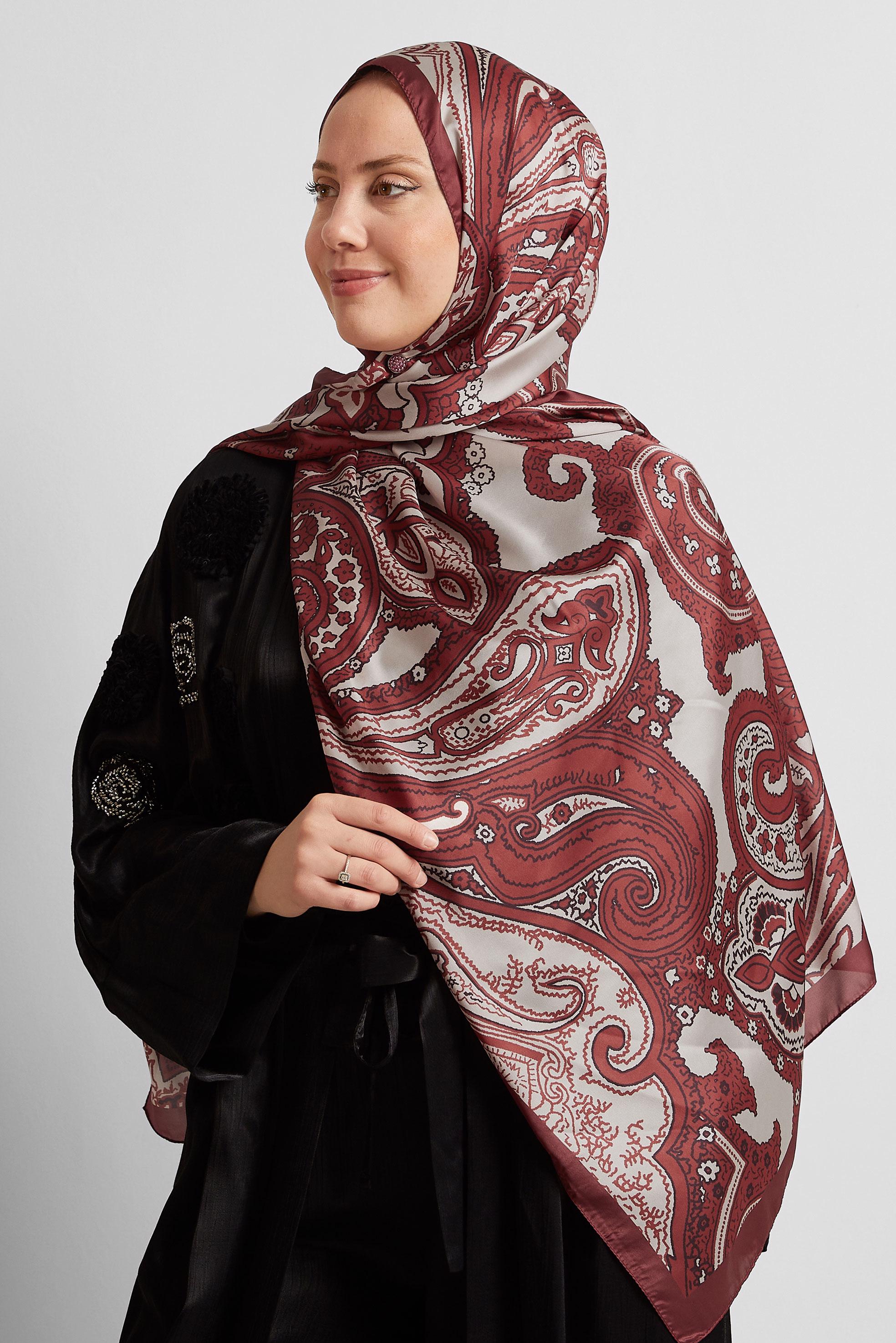 Tesettür giyim BORDO ALVİNA ETNİK DESENLİ ŞAL 8553