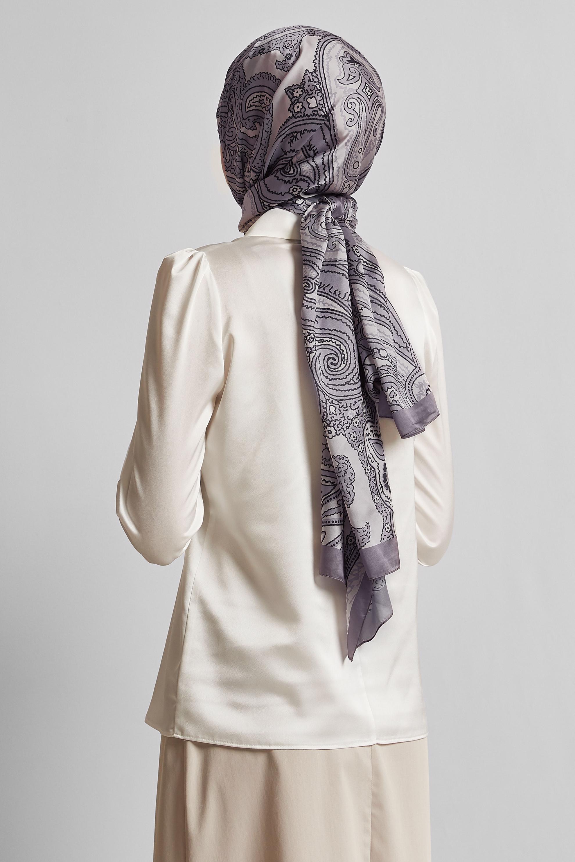 Tesettür giyim VİZON ALVİNA ETNİK DESENLİ ŞAL 8553