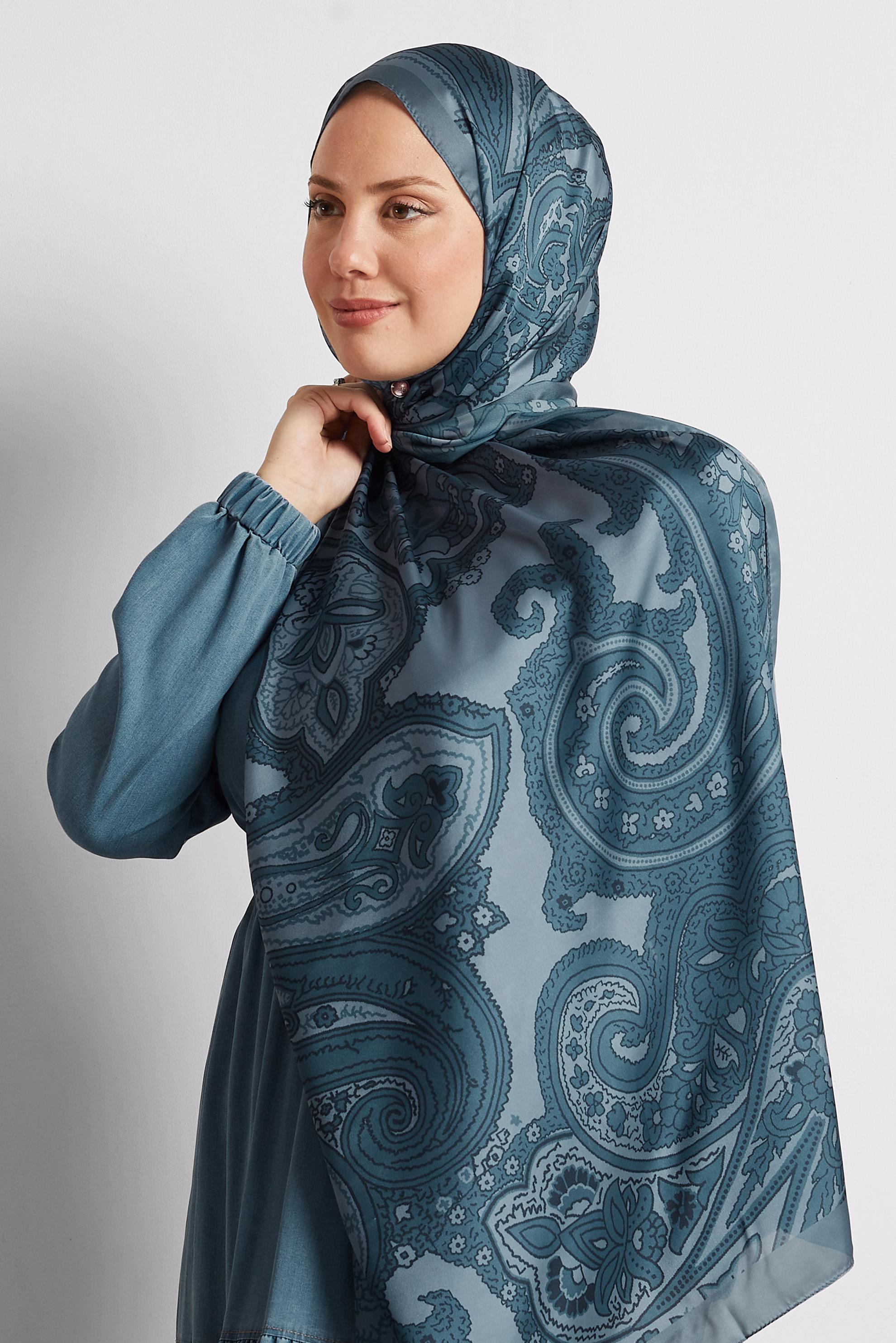 Tesettür giyim LACİVERT ALVİNA ETNİK DESENLİ ŞAL 8553