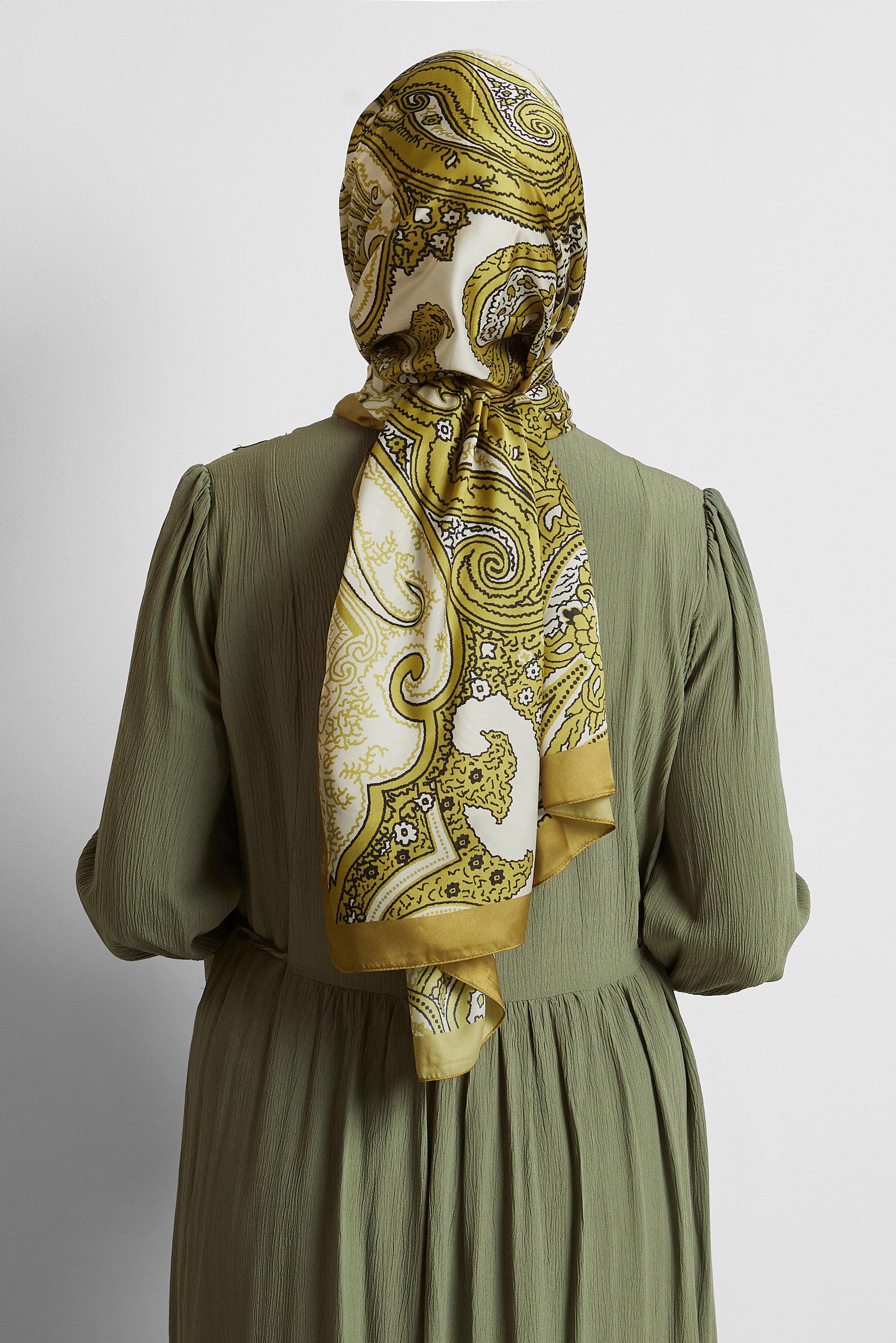 Tesettür giyim YEŞİL ALVİNA ETNİK DESENLİ ŞAL 8553