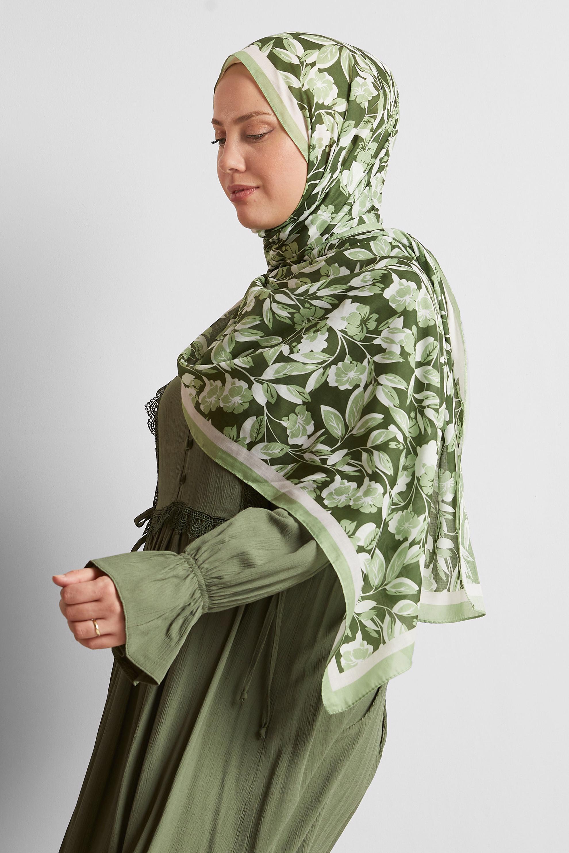 Tesettür giyim YEŞİL ALVİNA ŞAL 8555