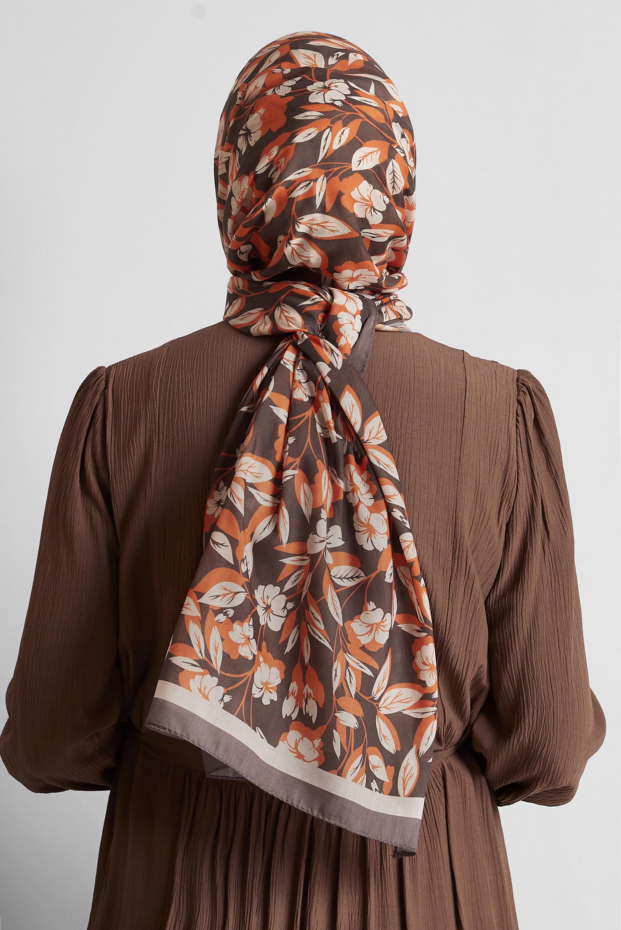 Tesettür giyim VİZON ALVİNA ŞAL 8555