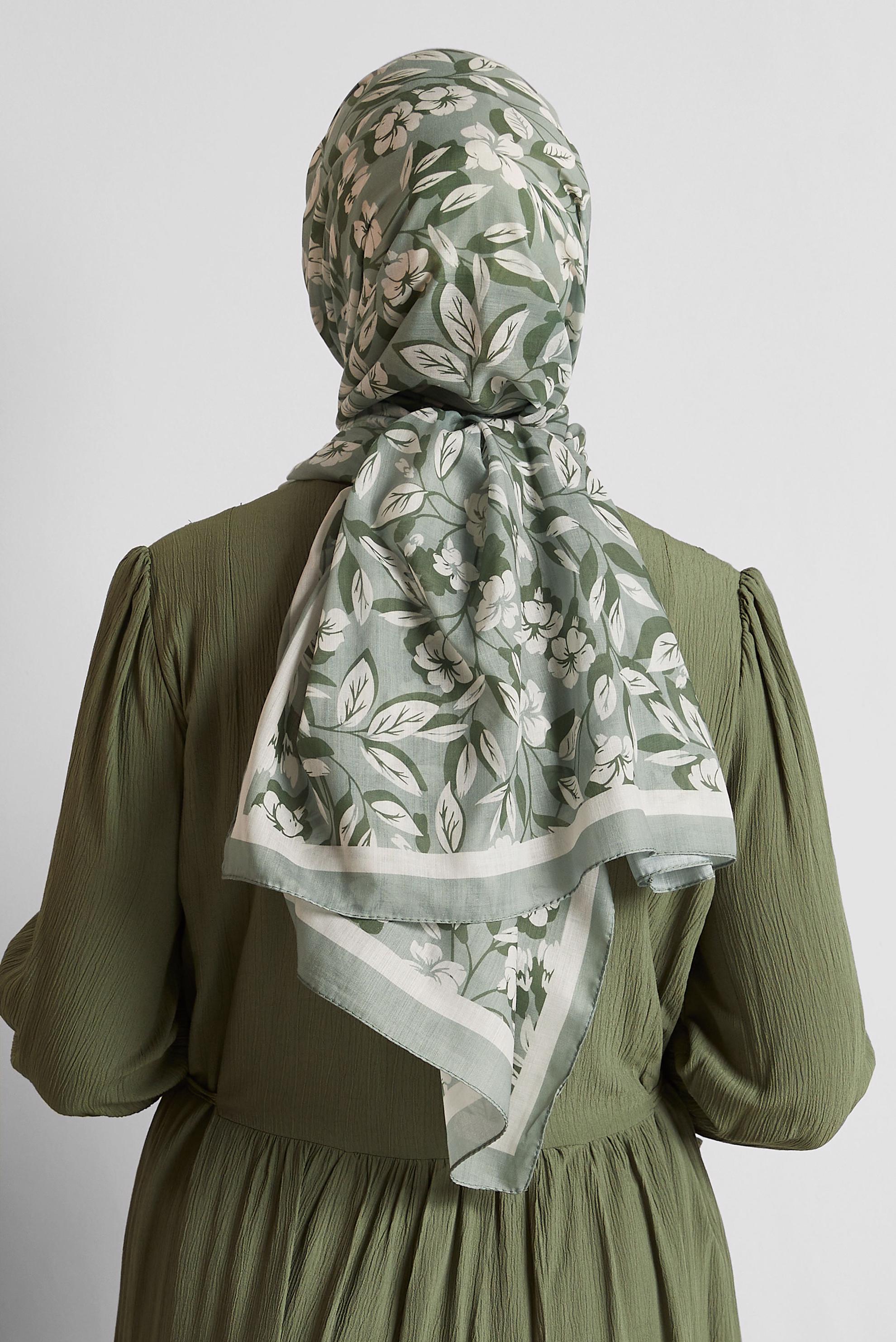 Tesettür giyim YEŞİL ALVİNA ŞAL 8555