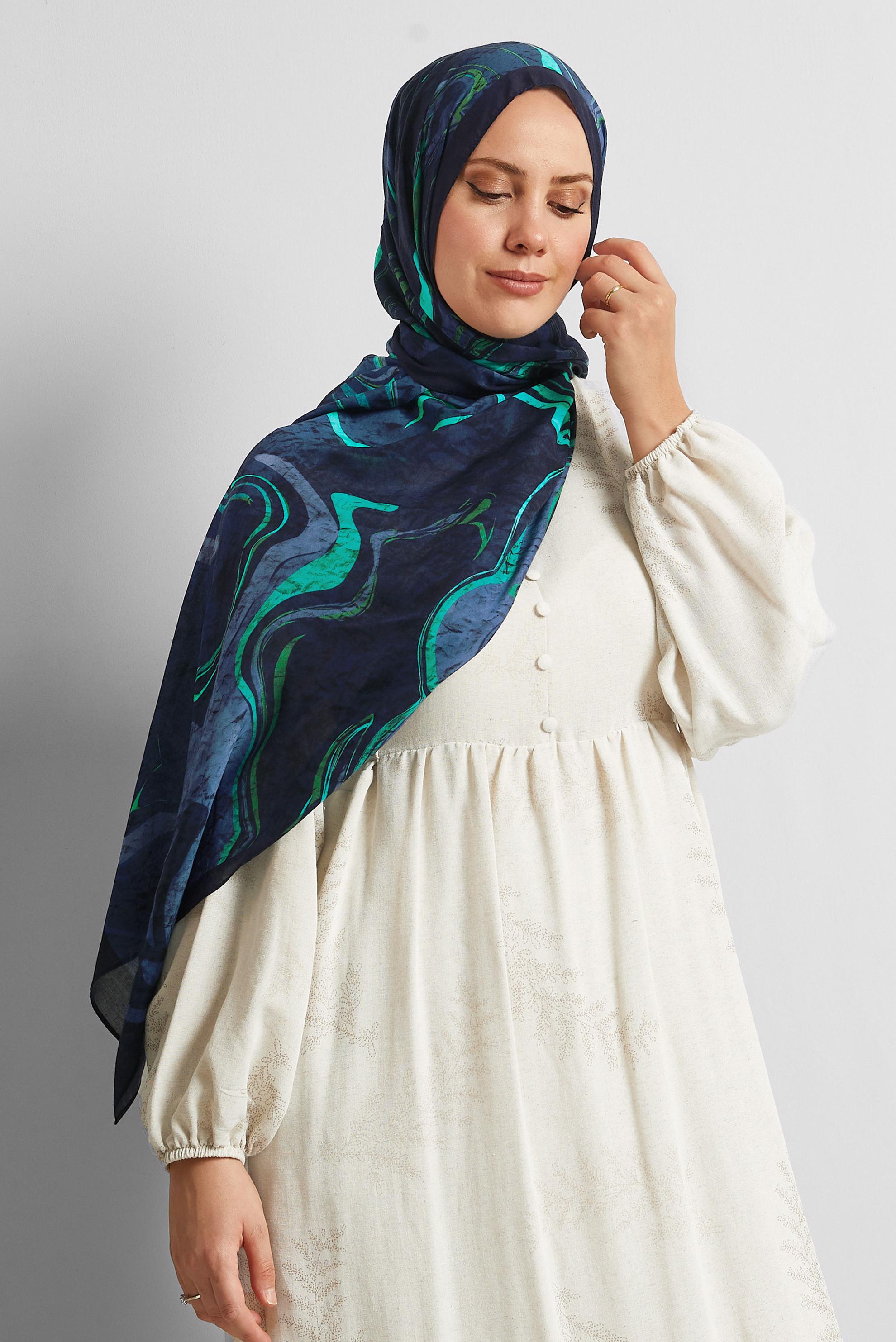 Tesettür giyim YEŞİL ALVİNA DESENLİ ŞAL 8567