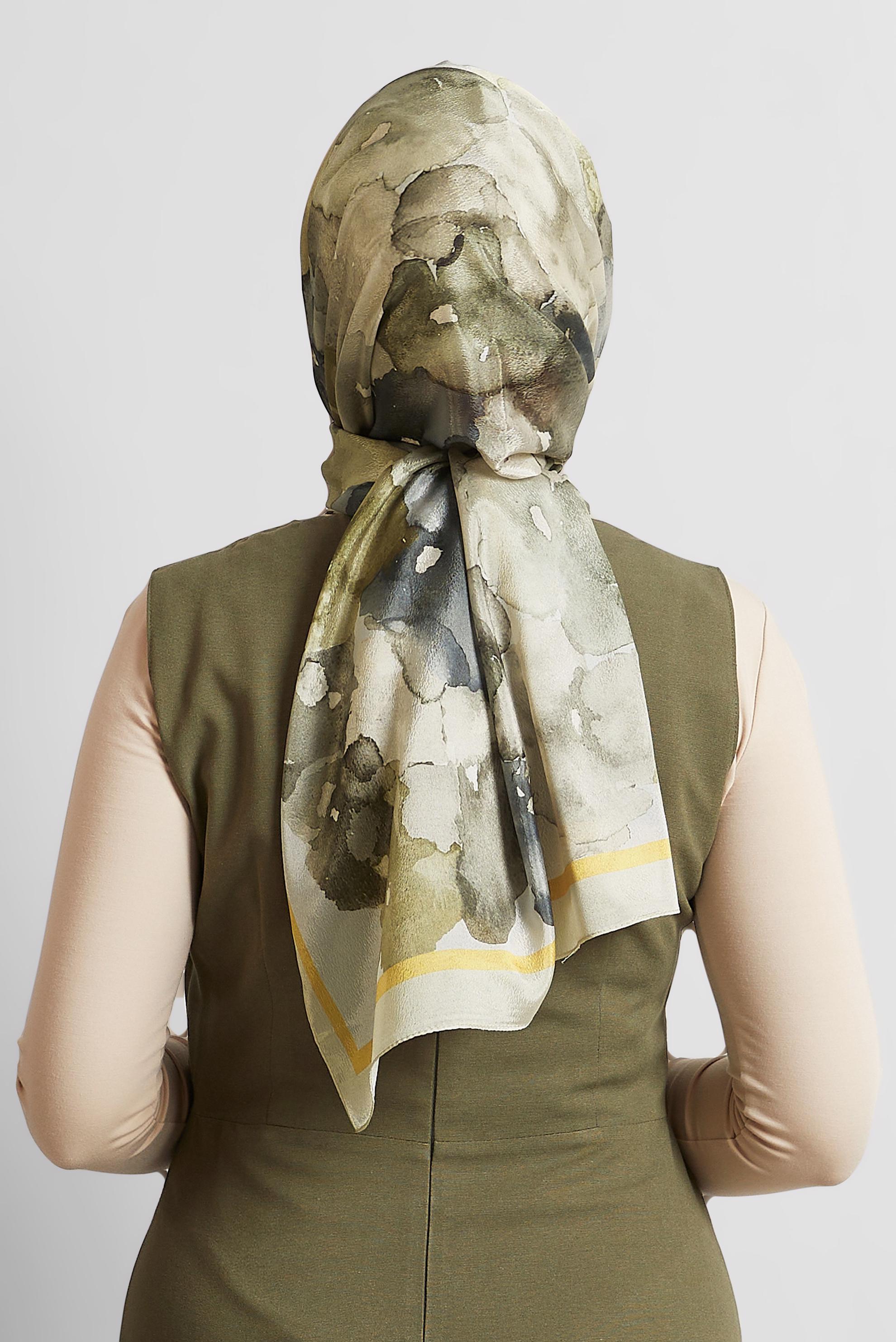 Tesettür giyim BEJ ALVİNA DESENLİ VUAL ŞAL 8573