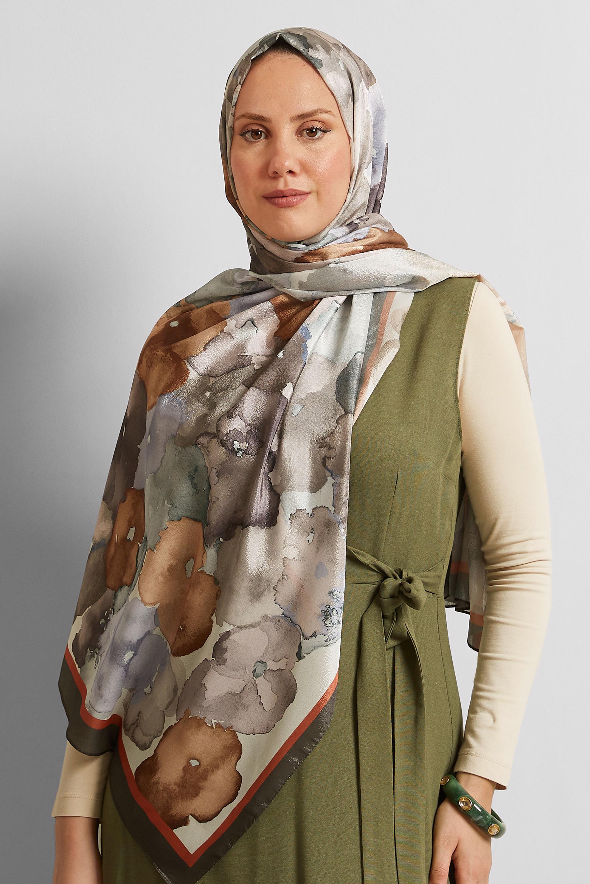 Hijab clothing BROWN ALVINA PATTERNED SHAWL 8573