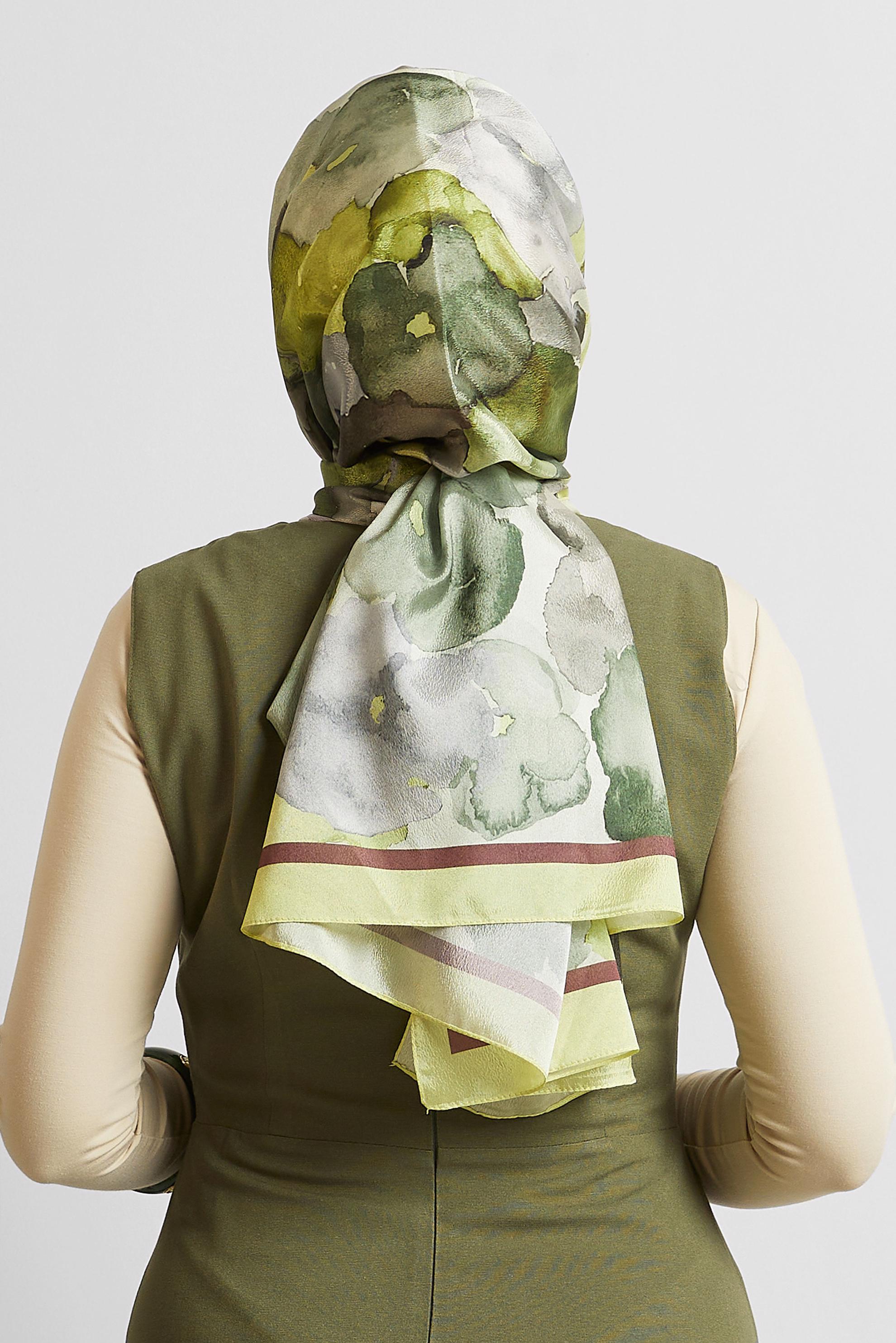 Tesettür giyim YEŞİL ALVİNA DESENLİ VUAL ŞAL 8573