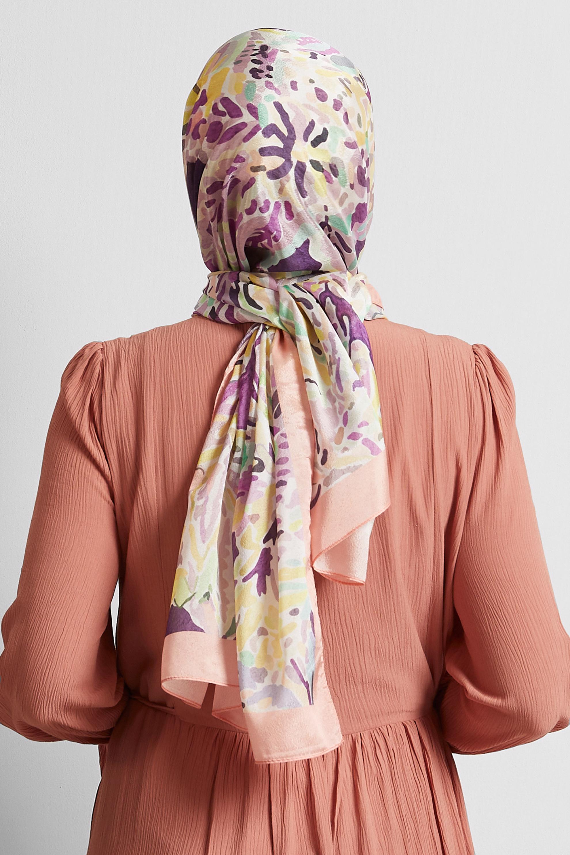 Tesettür giyim PUDRA ALVİNA DESENLİ ŞAL 8574