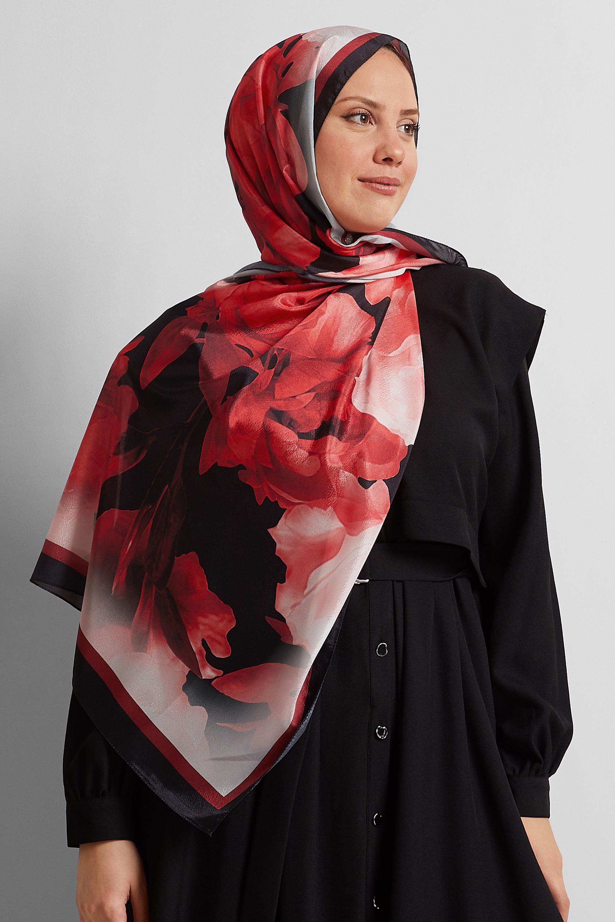 Hijab clothing CLARET RED ALVINA PATTERNED SHAWL 8575
