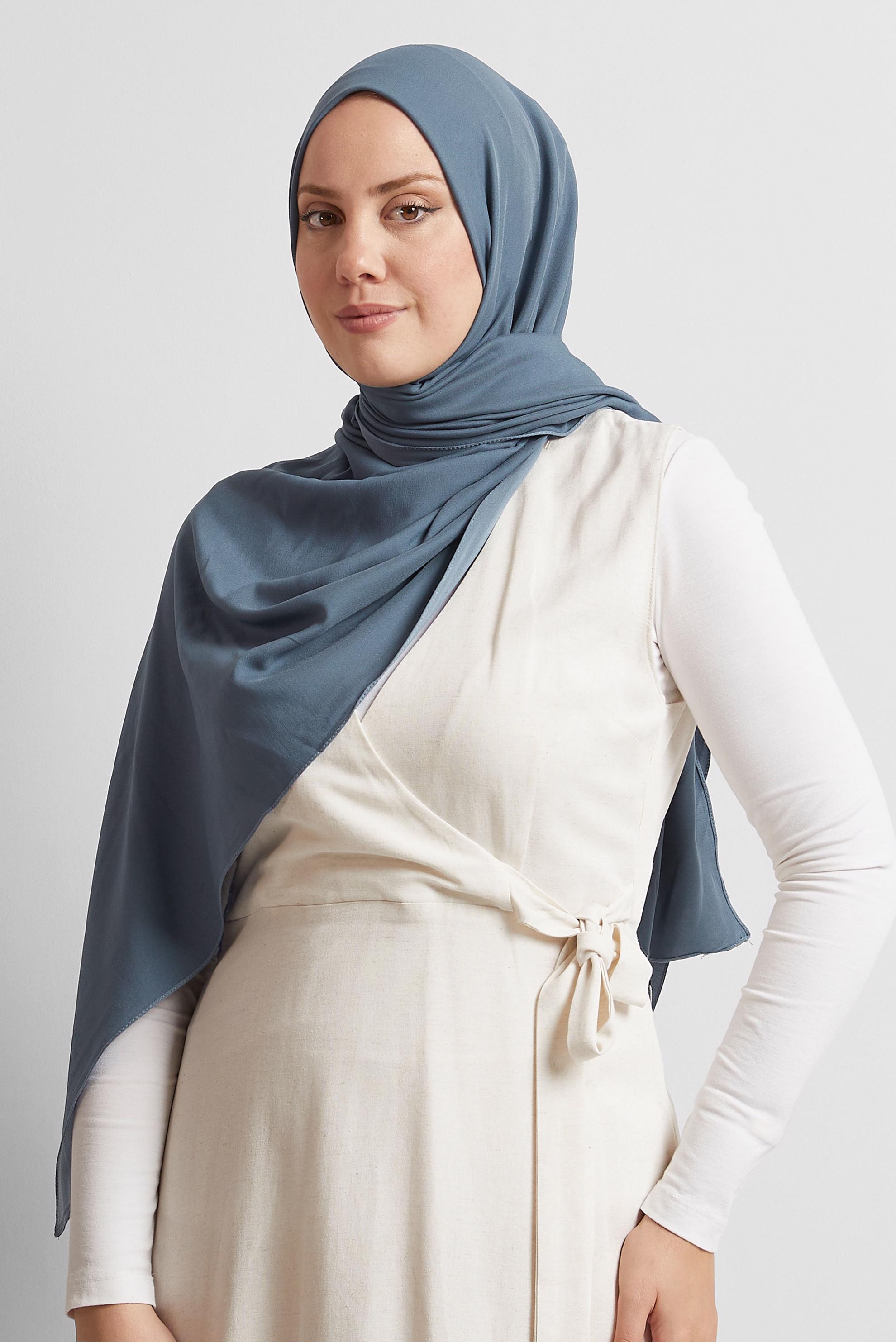 Tesettür giyim GRİ ALVİNA VİSKON ŞAL 8580