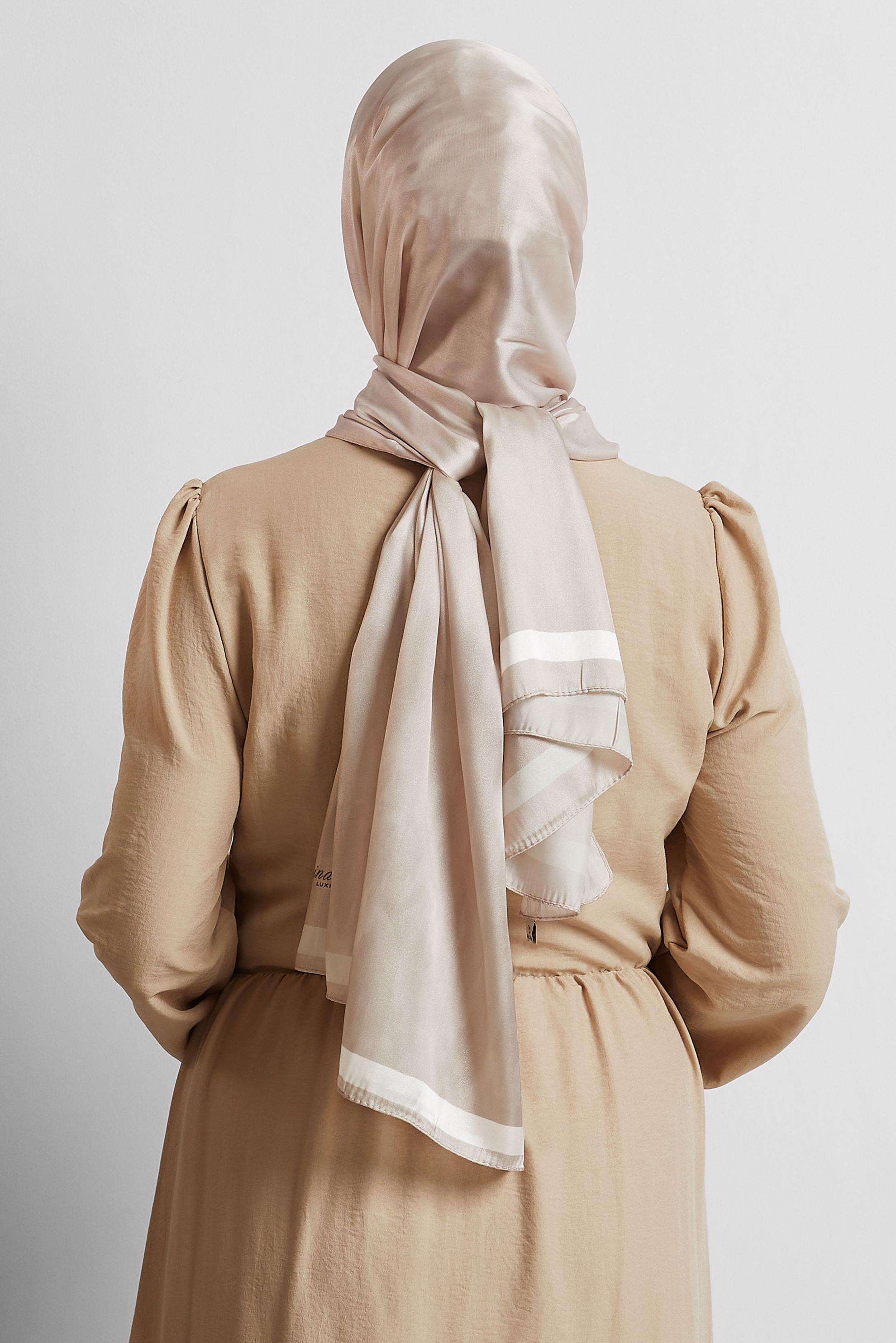 Tesettür giyim PUDRA ALVİNA ŞAL 8566