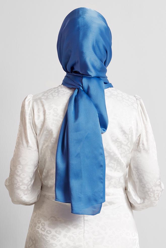 Vêtements hijab BLEU CHÂLE EN SATIN ALVINA 8570 - ALVİNA