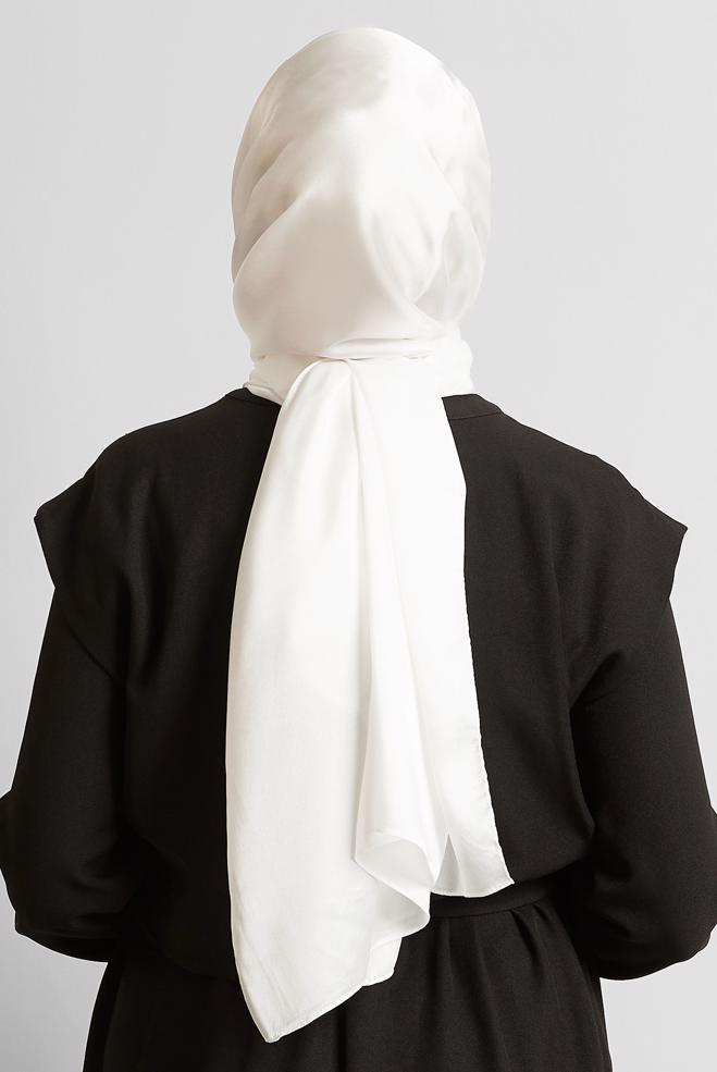 Vêtements hijab ÉCRUE CHÂLE EN SATIN ALVINA 8570 - ALVİNA