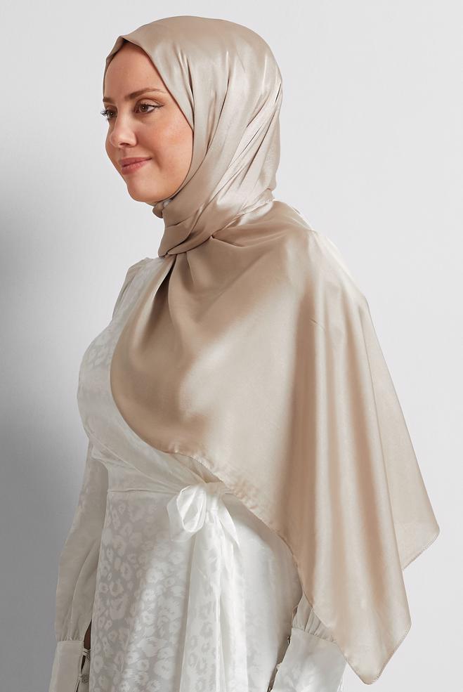 Vêtements hijab BEIGE CHÂLE EN SATIN ALVINA 8570 - ALVİNA