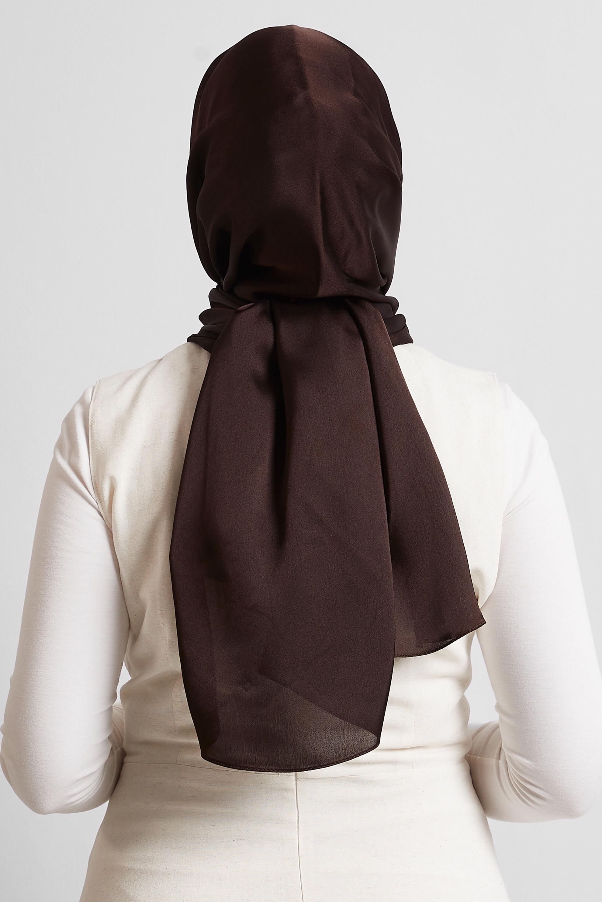 Tesettür giyim KAHVE ALVİNA SATEN ŞAL 8570