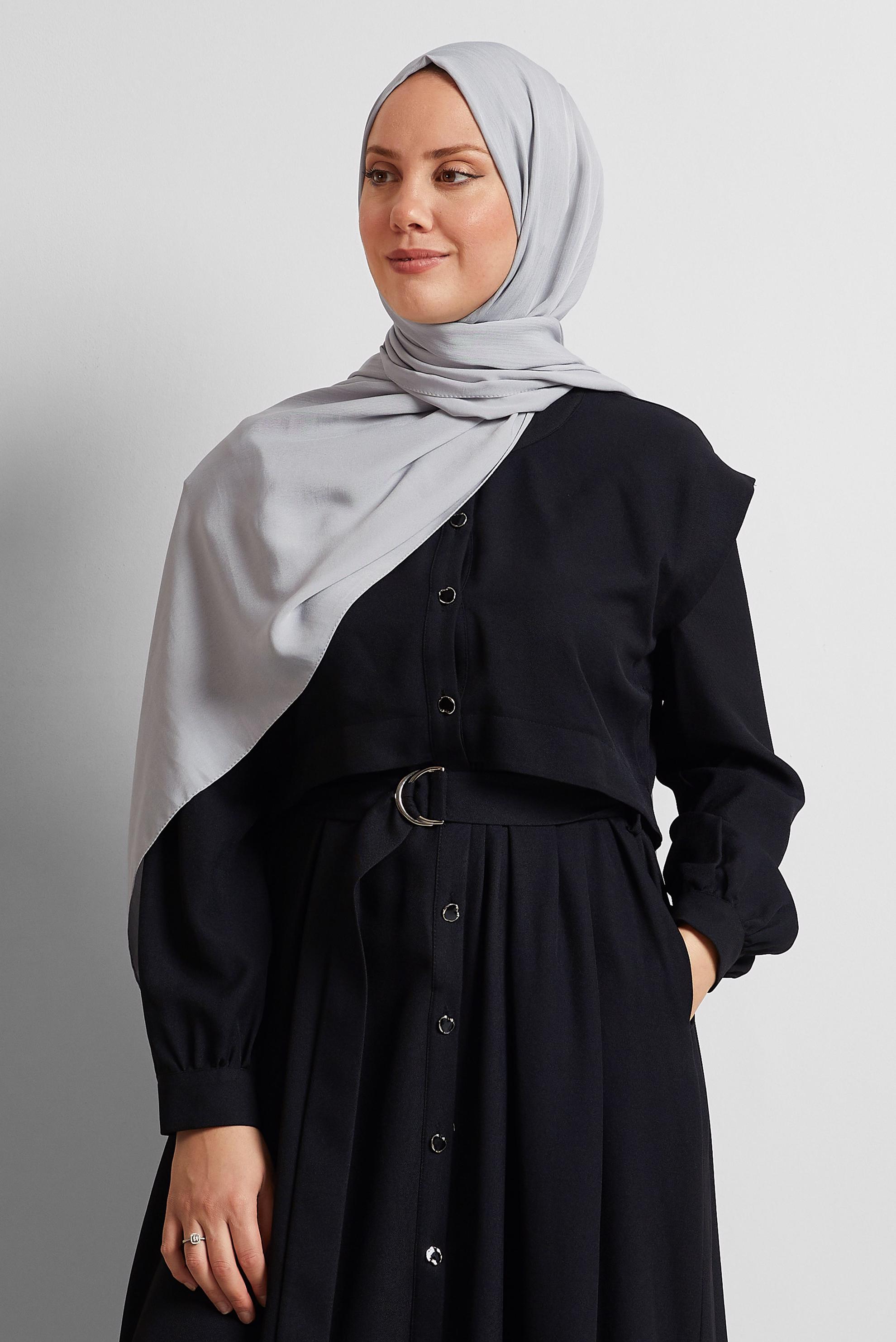 Tesettür giyim GÜMÜŞ ALVİNA KRAŞ MEDİNE ŞAL 8571