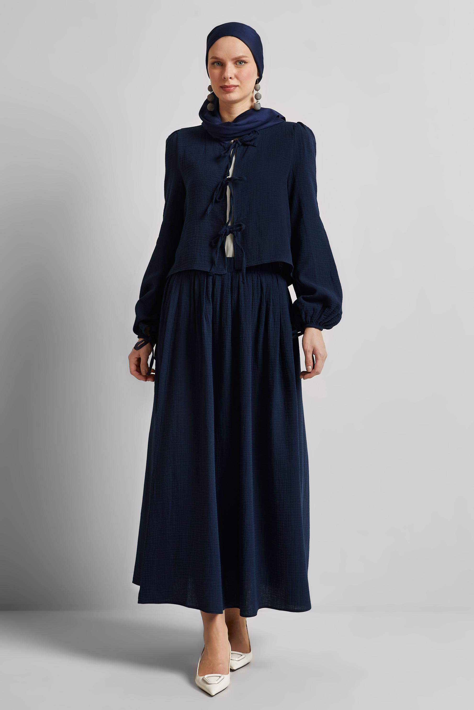 Tesettür giyim LACİVERT MÜSLİN ETEKLİ TAKIM 45342