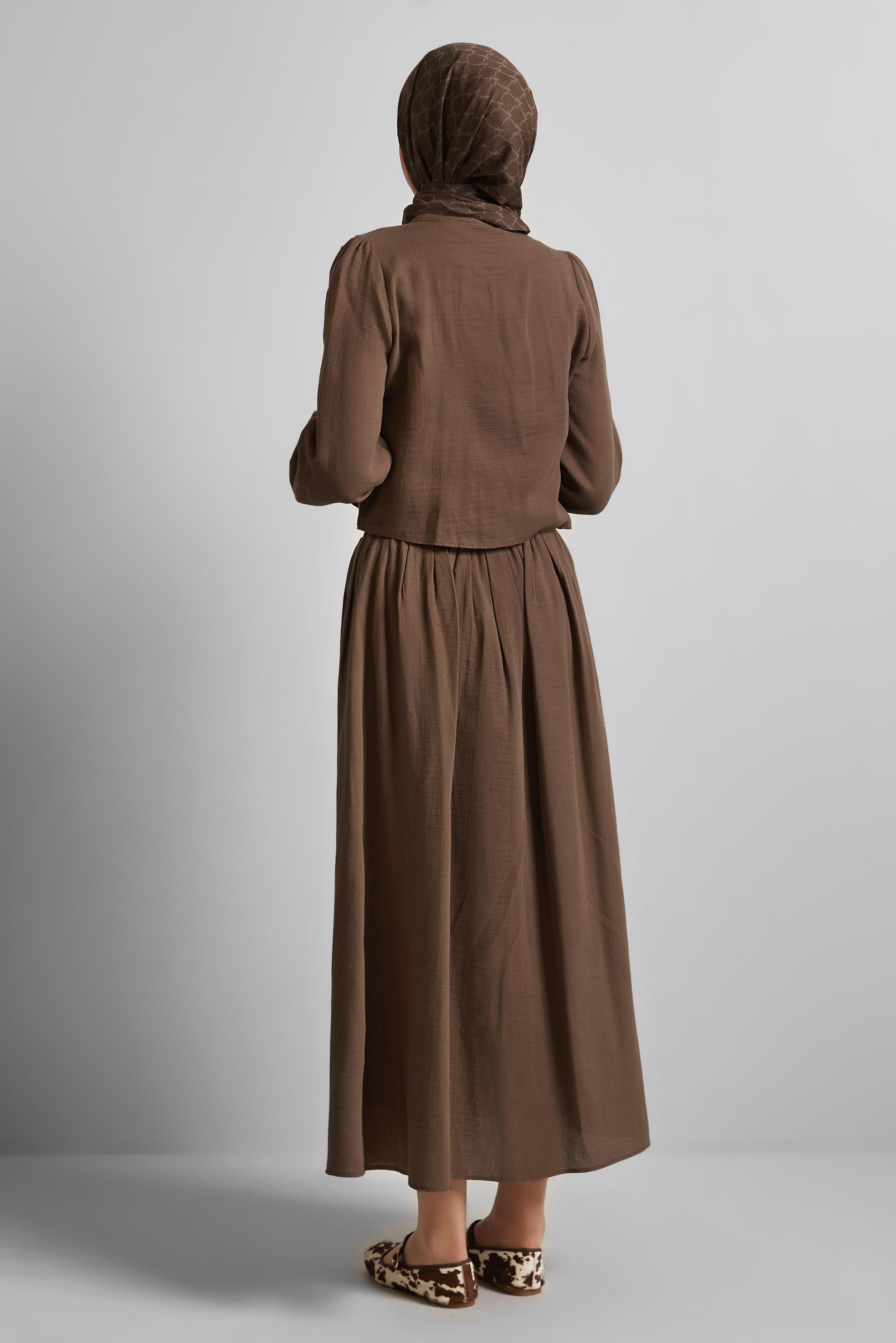 Tesettür giyim KAHVE MÜSLİN ETEKLİ TAKIM 45342