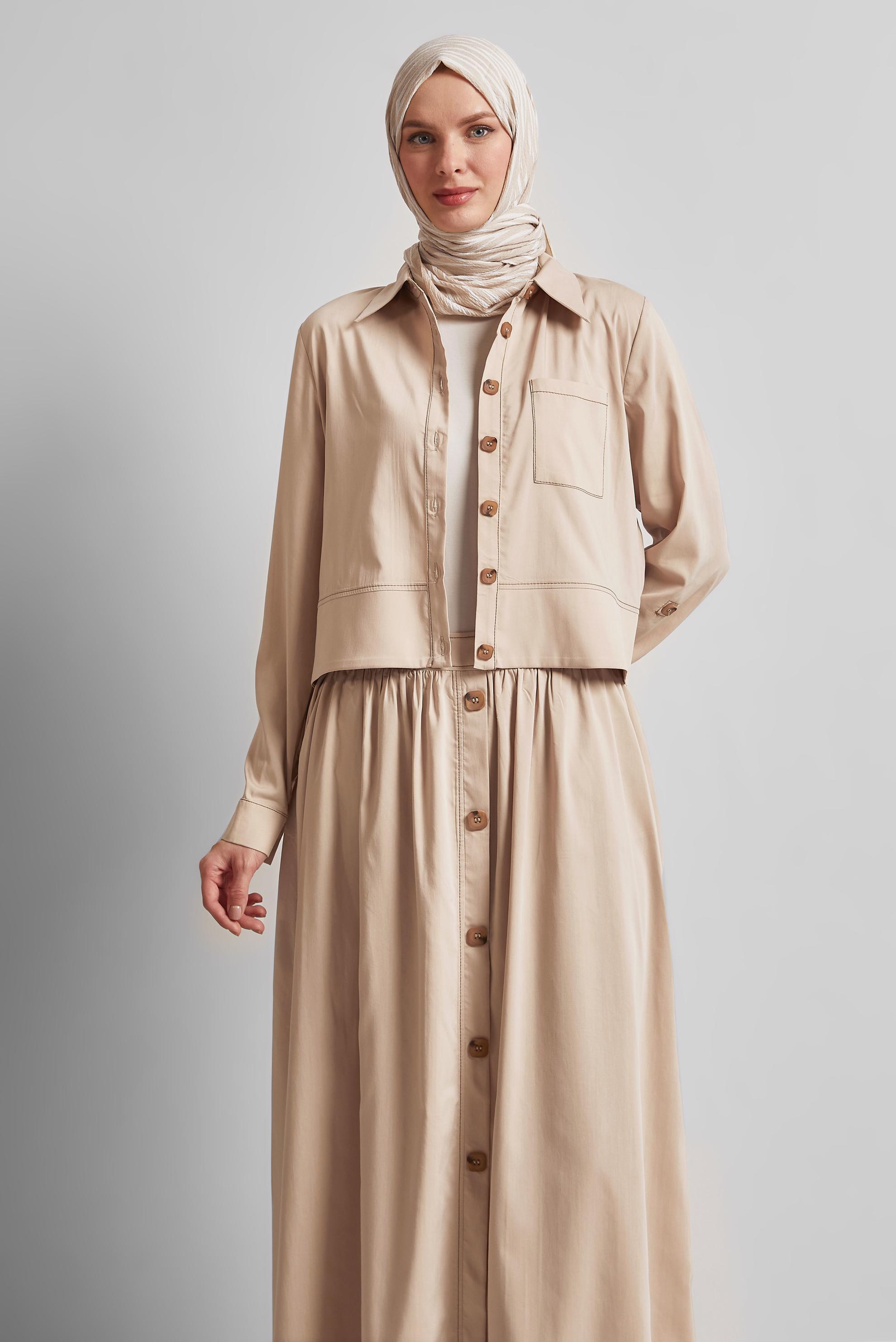 Vêtements hijab BEIGE COSTUME À JUPE AVEC DÉTAILS BOUTONS 45360
