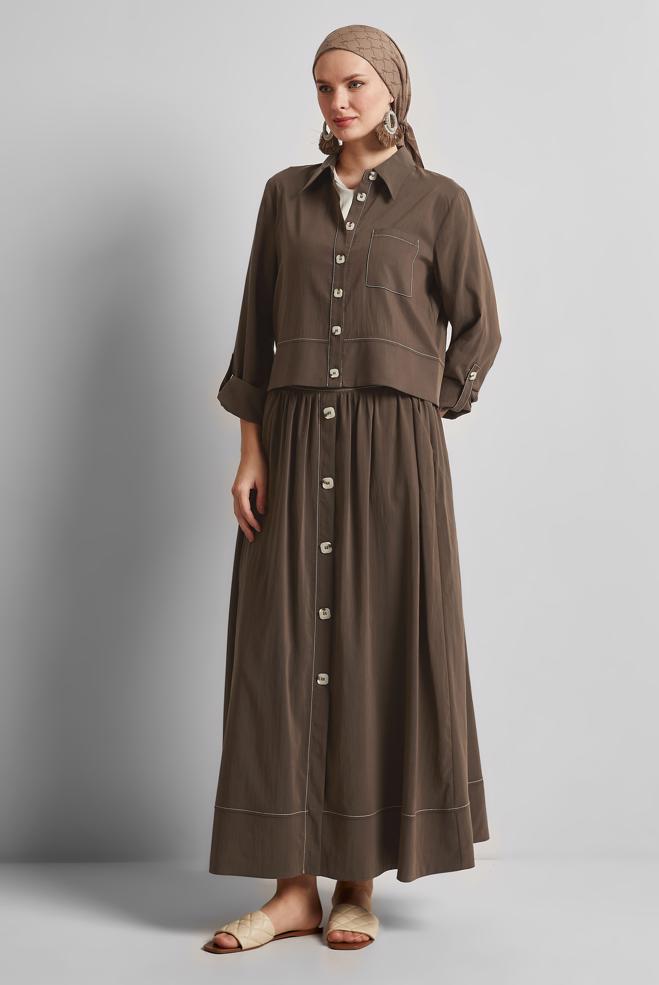 Hijab-Kleidung BRAUN ANZUG MIT KNOPFDETAILLIERTEM ROCK 45360 - ALVİNA