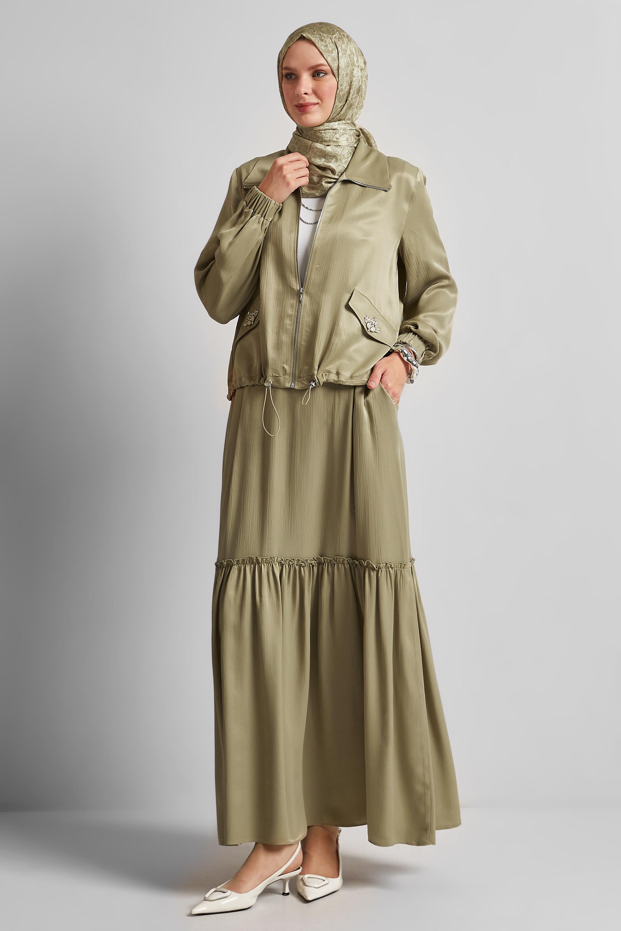 Vêtements hijab SABLE COSTUME À JUPE EN SATIN 45378
