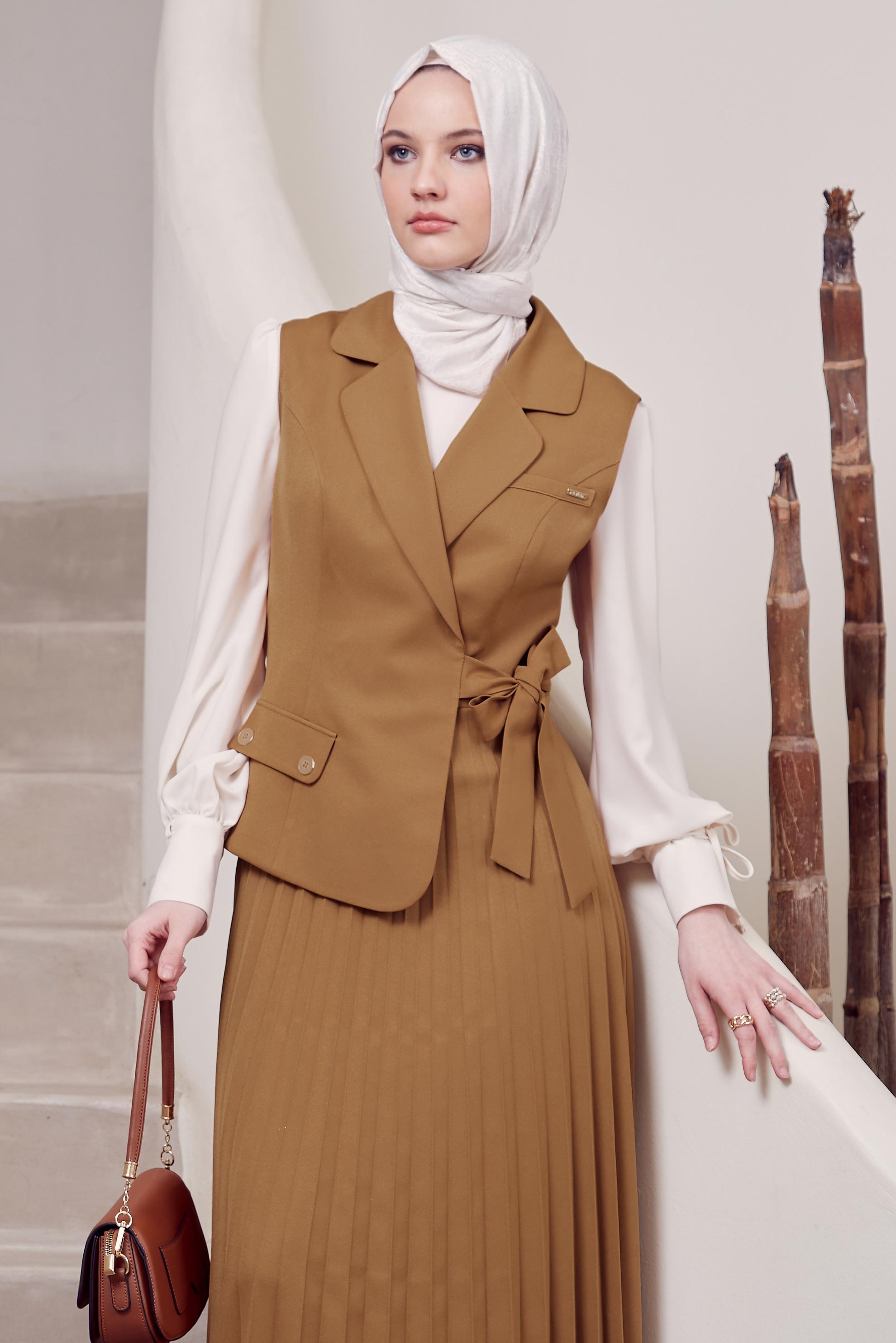 Tesettür giyim SARI YELEKLİ ETEKLİ TAKIM 45380