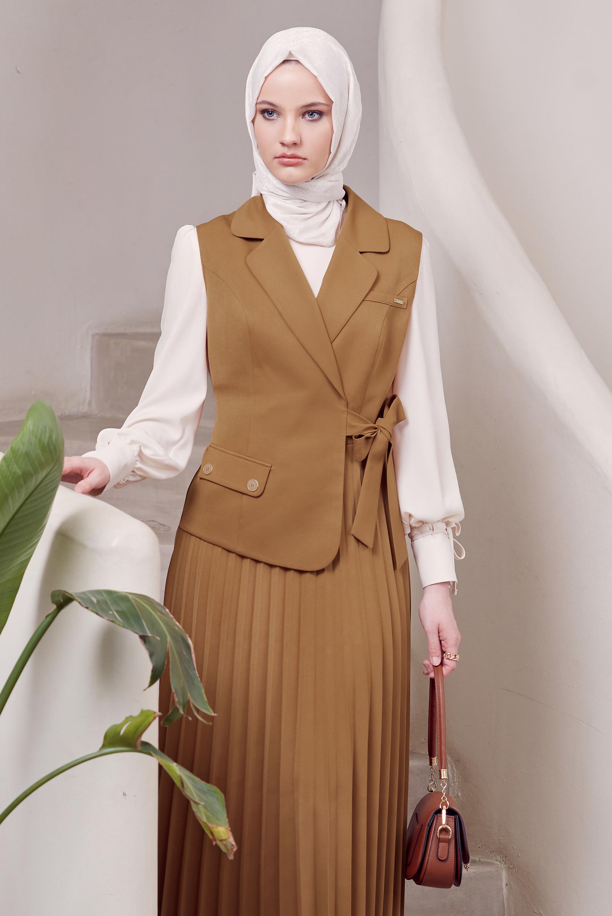 Tesettür giyim SARI YELEKLİ ETEKLİ TAKIM 45380