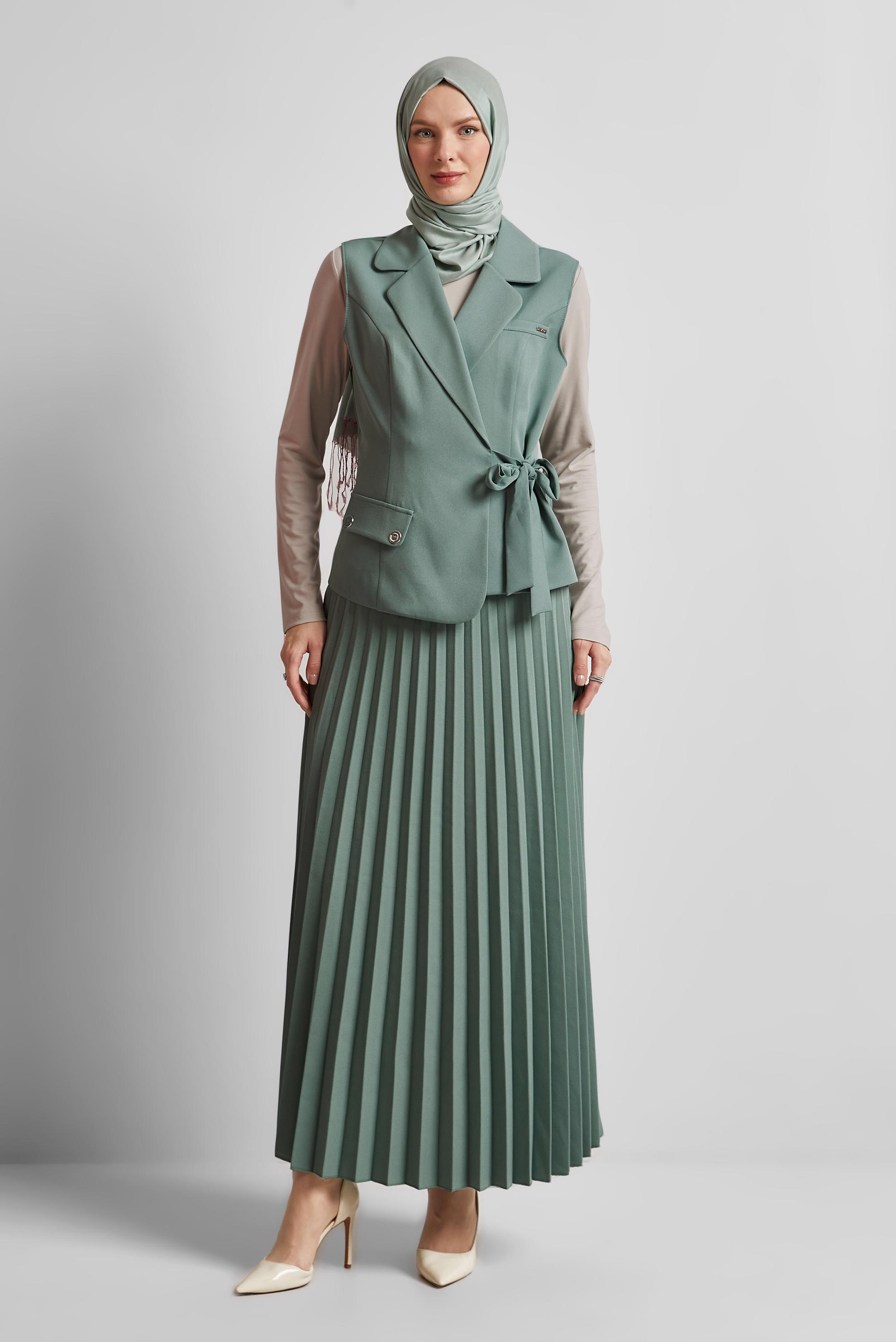 Tesettür giyim YEŞİL YELEKLİ ETEKLİ TAKIM 45380