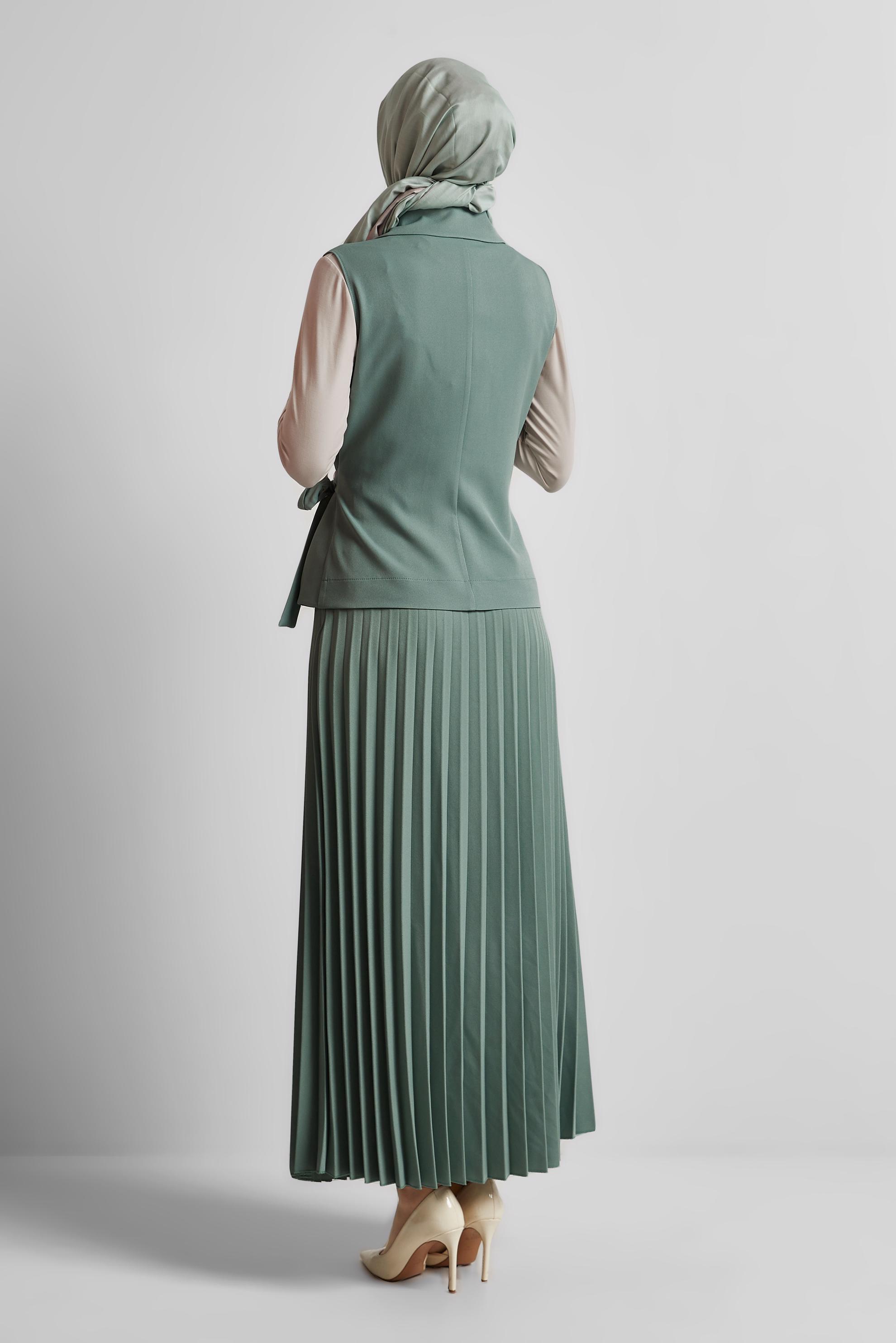 Tesettür giyim YEŞİL YELEKLİ ETEKLİ TAKIM 45380