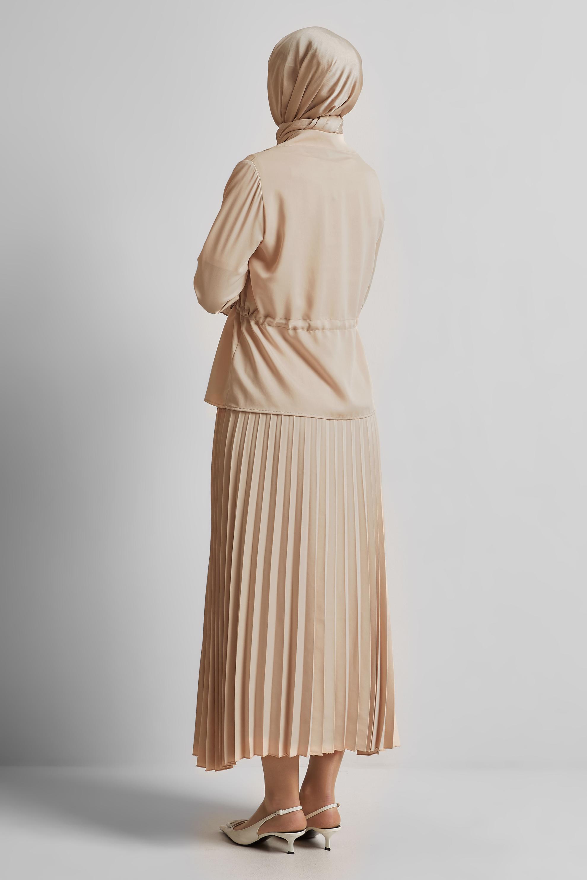 Hijab clothing BEIGE PLEATED SKIRT SATIN SUIT 45385