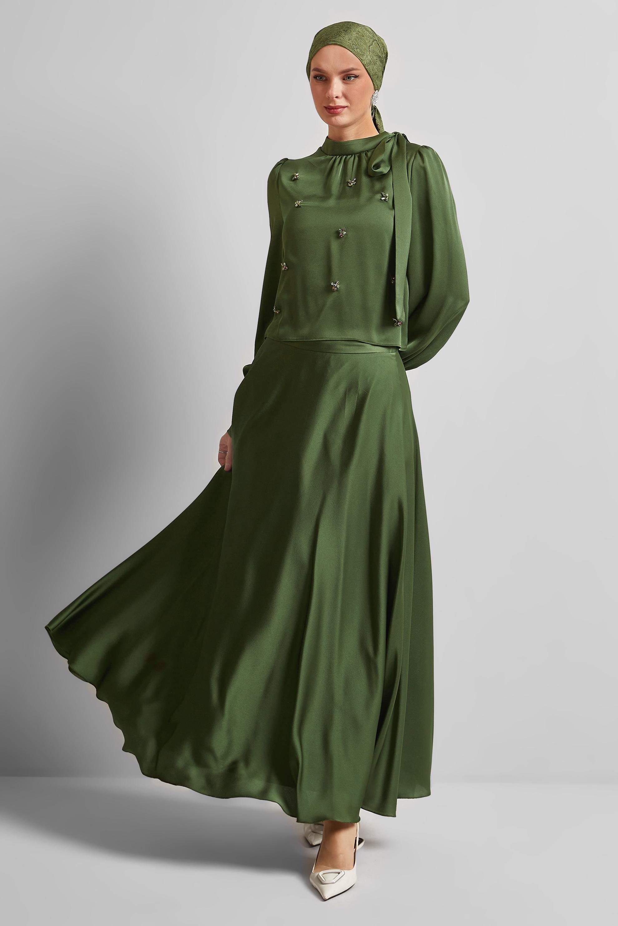 Vêtements hijab KAKI COSTUME À JUPE EN SATIN 45561