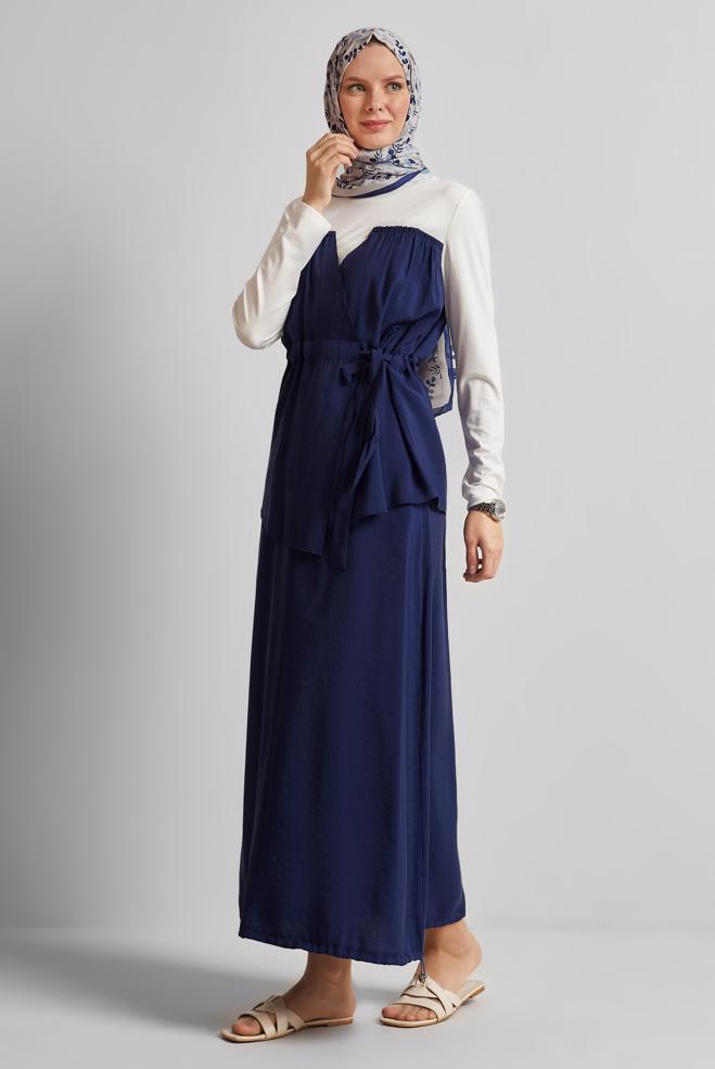 Vêtements hijab BLEU MARINE COSTUME À JUPE AVEC DÉTAILS BLOUSON 45565 - ALVİNA
