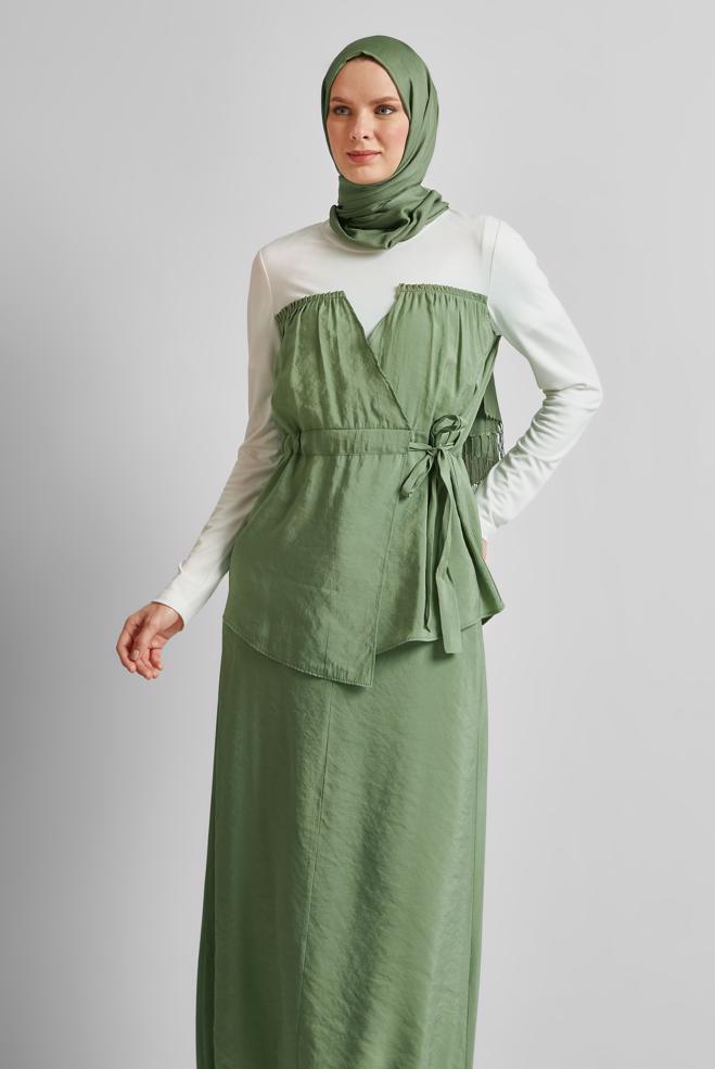 Vêtements hijab VERT COSTUME À JUPE AVEC DÉTAILS BLOUSON 45565 - ALVİNA