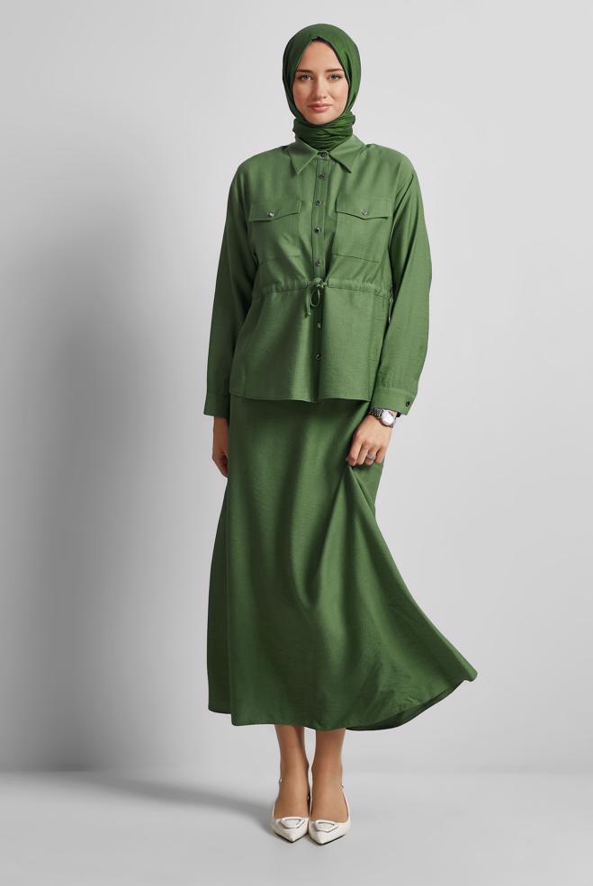 Tesettür giyim HAKİ BELİ BÜZGÜLÜ ETEKLİ TAKIM 45752 - ALVİNA