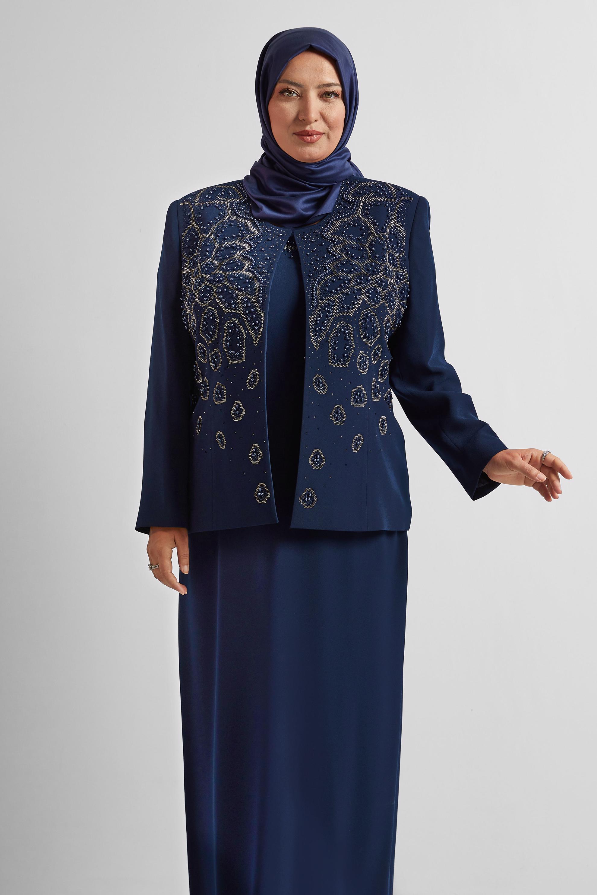 Tesettür giyim LACİVERT İŞLEMELİ BÜYÜK BEDEN ELBİSELİ TAKIM 30526