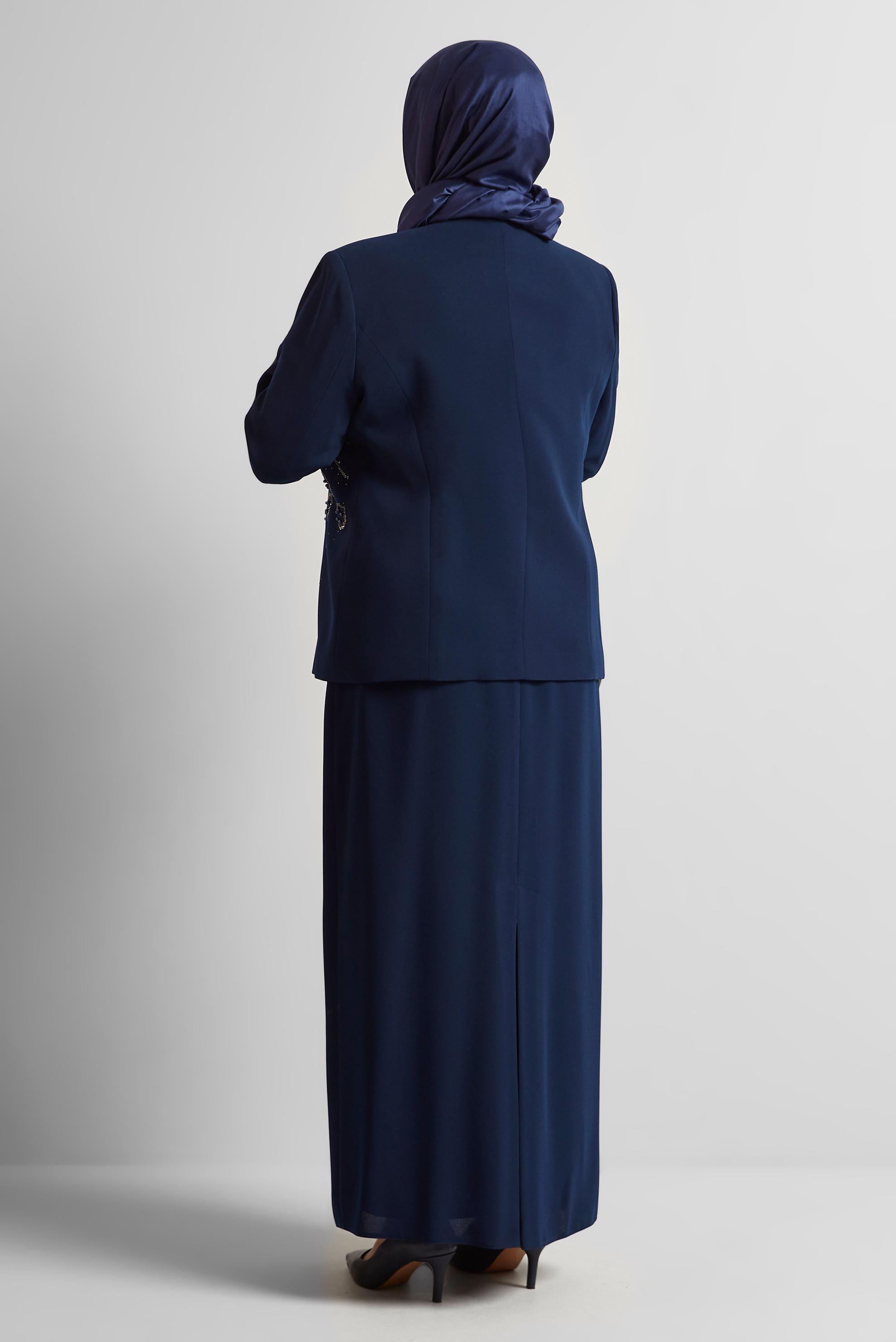 Tesettür giyim LACİVERT İŞLEMELİ BÜYÜK BEDEN ELBİSELİ TAKIM 30526