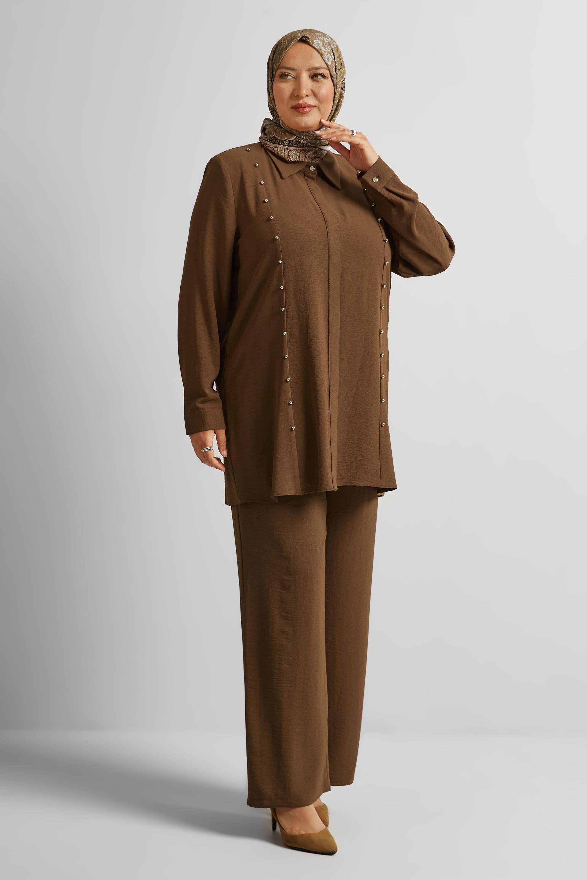 Vêtements hijab BRUN COSTUME PANTALON AVEC PERLES 20731