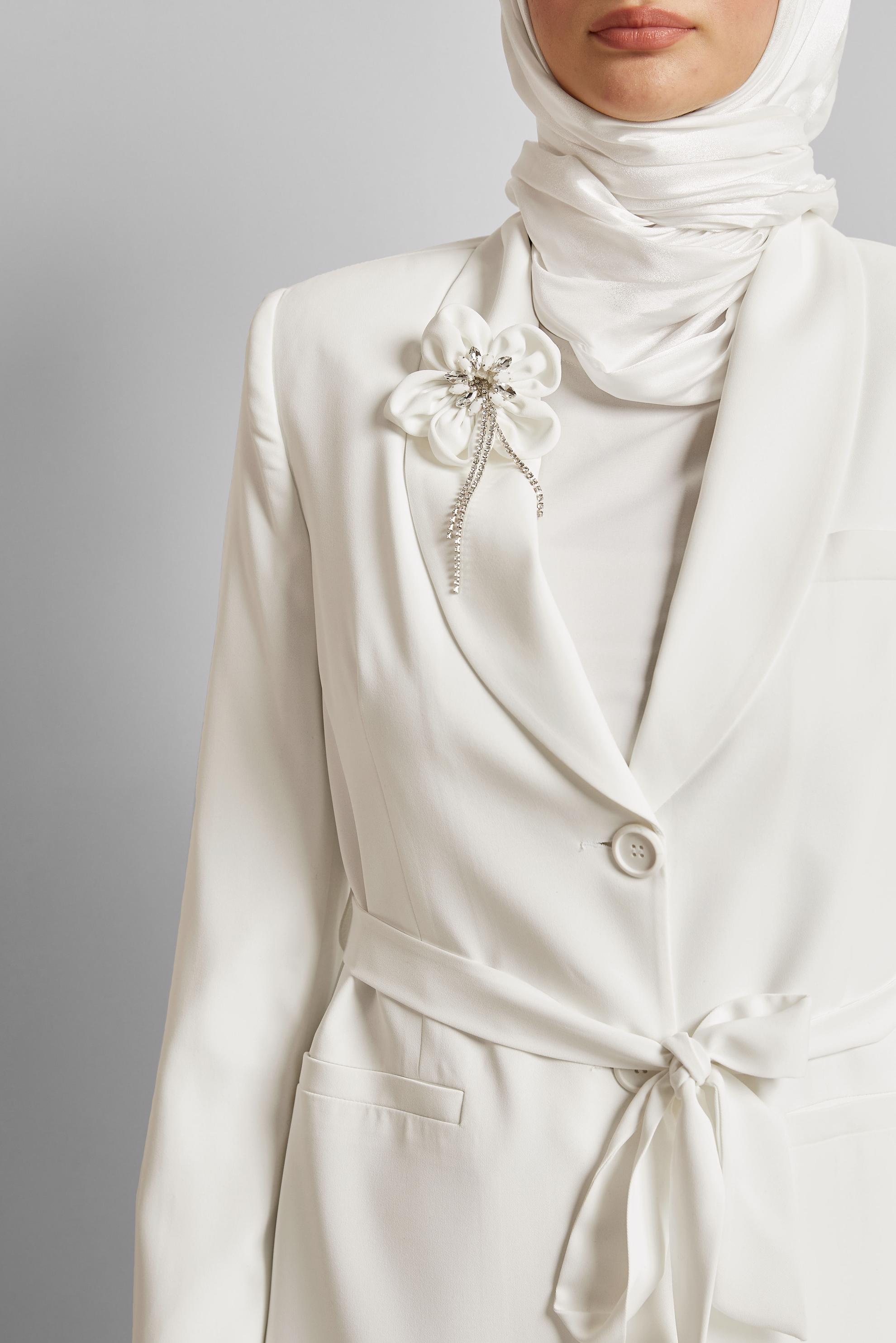 Vêtements hijab BLANC COSTUME PANTALON CEINTURÉ 30533