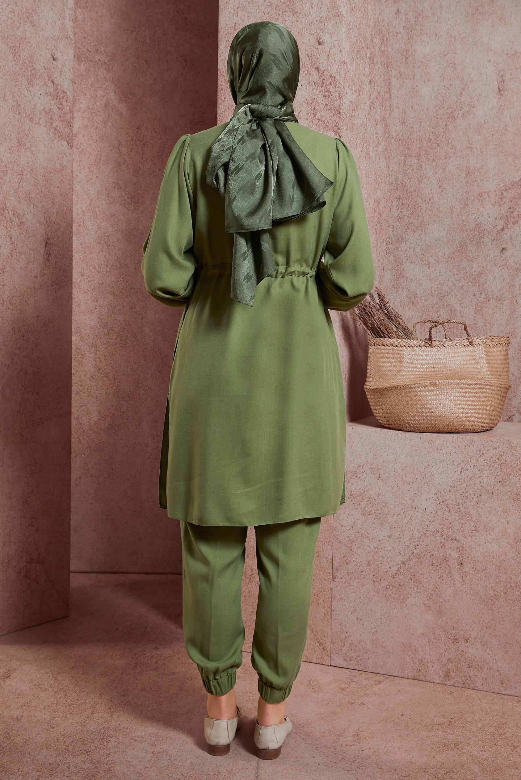 Tesettür giyim YEŞİL BELDEN BÜZGÜLÜ PANTOLONLU TAKIM 44414