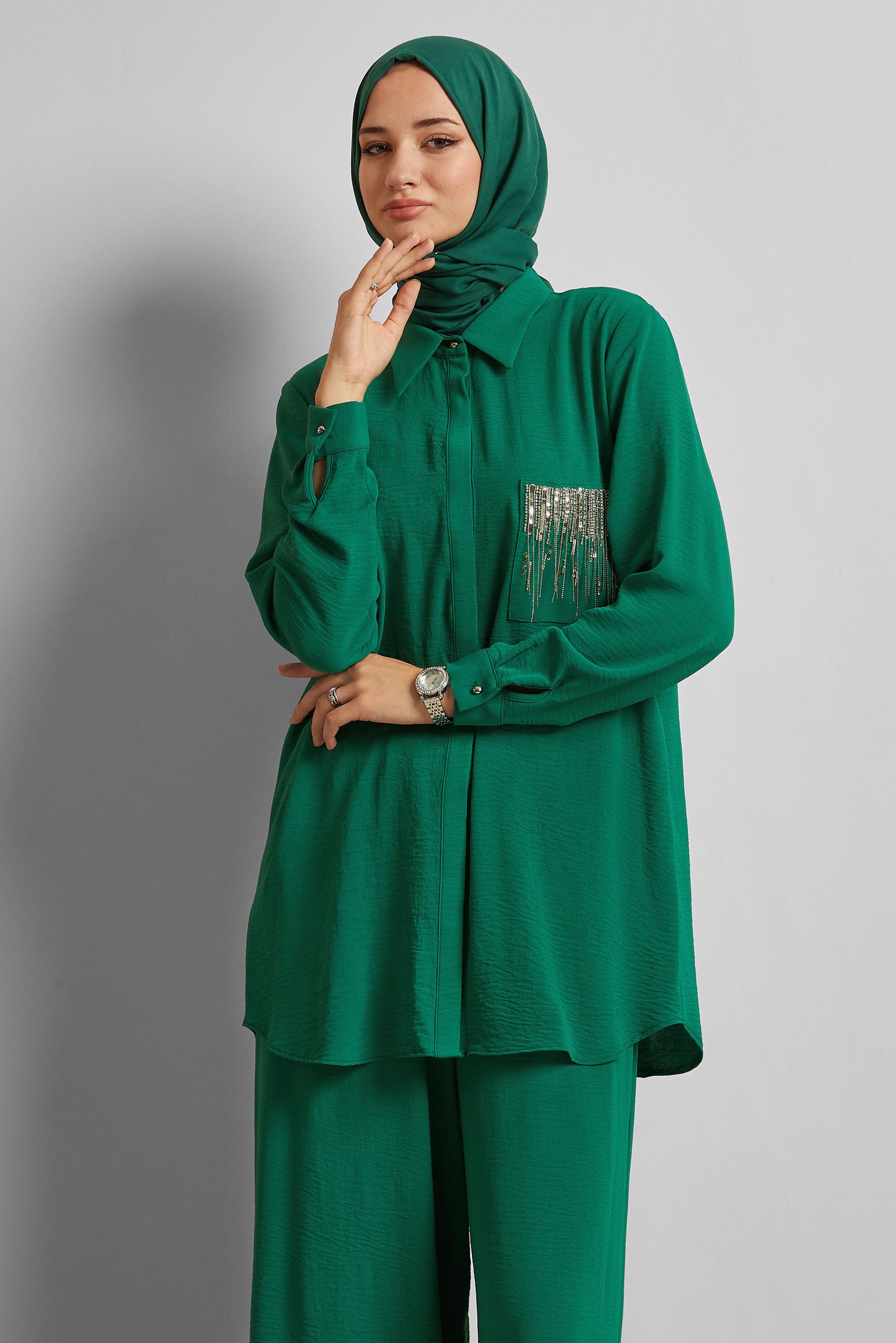 Vêtements hijab VERT COSTUME PANTALON AVEC BIJOU 44681