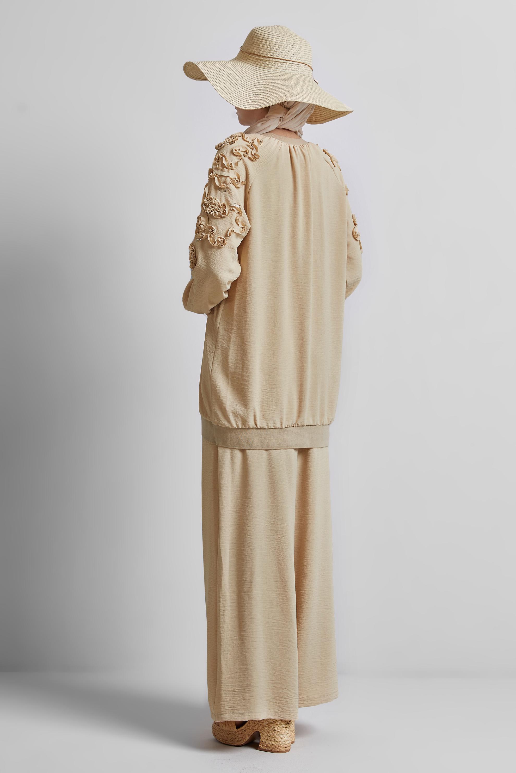 Tesettür giyim BEJ GENİŞ PAÇA PANTOLONLU TAKIM 44698