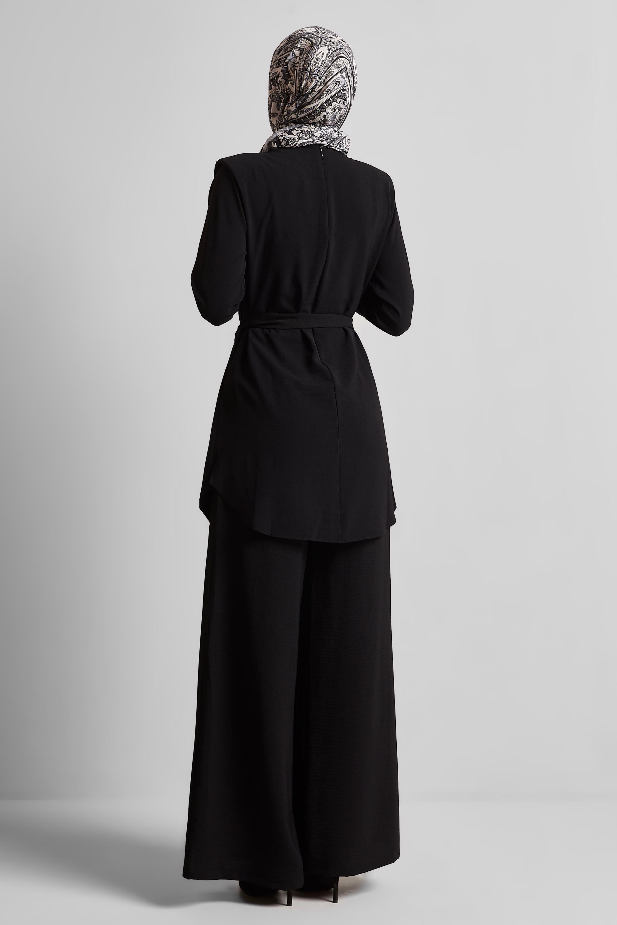 Tesettür giyim SİYAH BROŞ DETAYLI PANTOLONLU TAKIM 44758