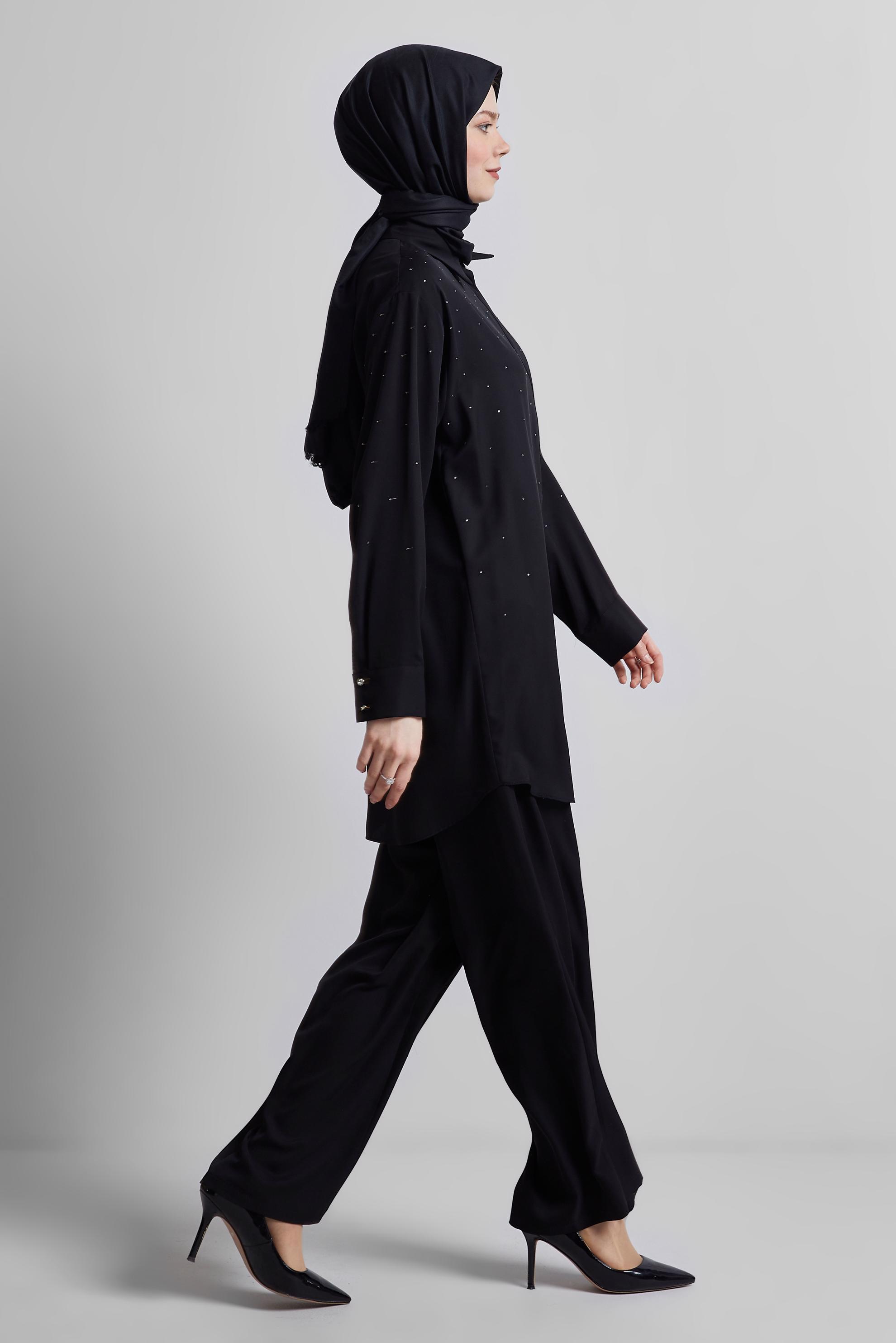 Tesettür giyim SİYAH GÖMLEK YAKA PANTOLONLU TAKIM 44797