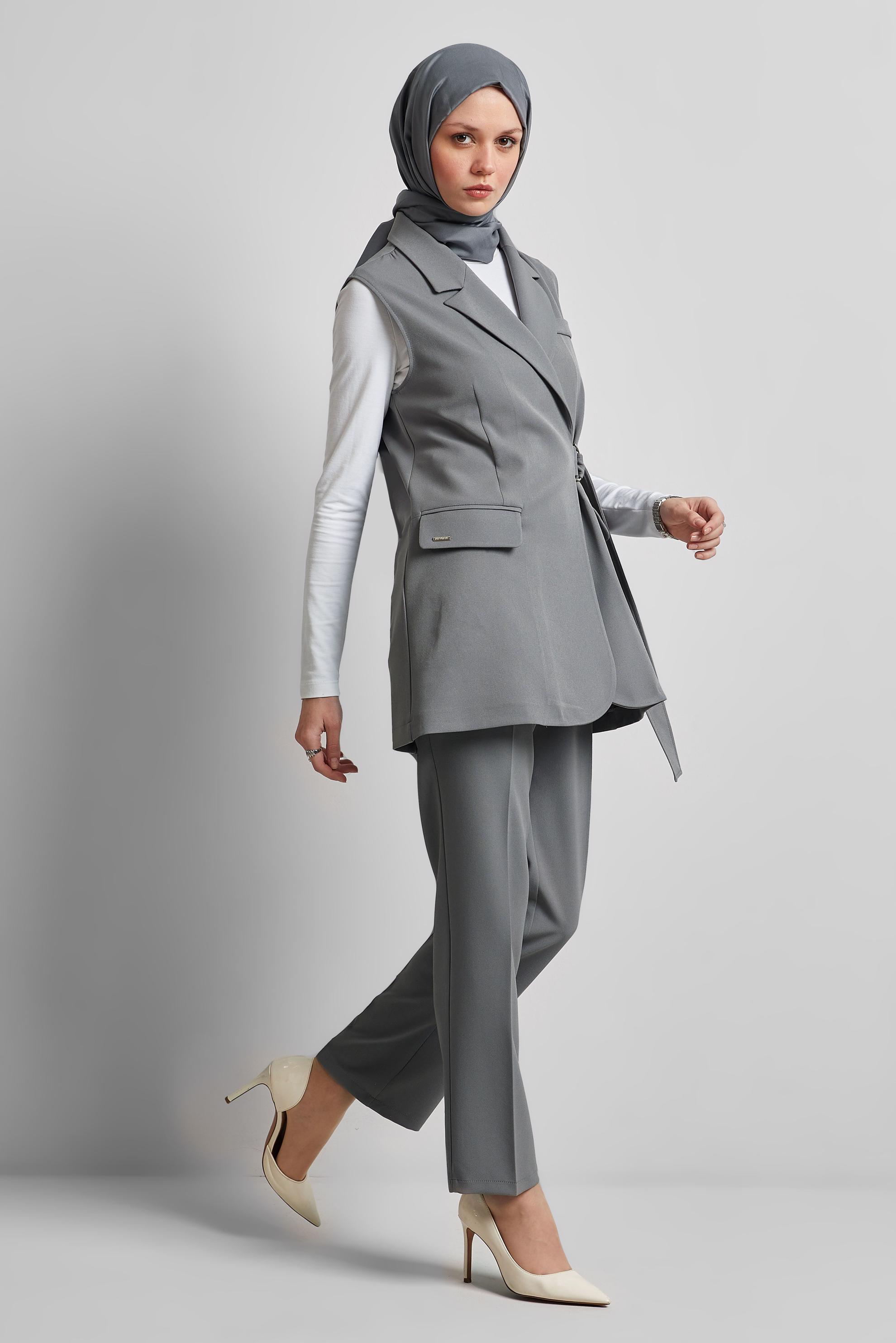 Hijab clothing GREY PANTS SUIT WITH VEST 45344