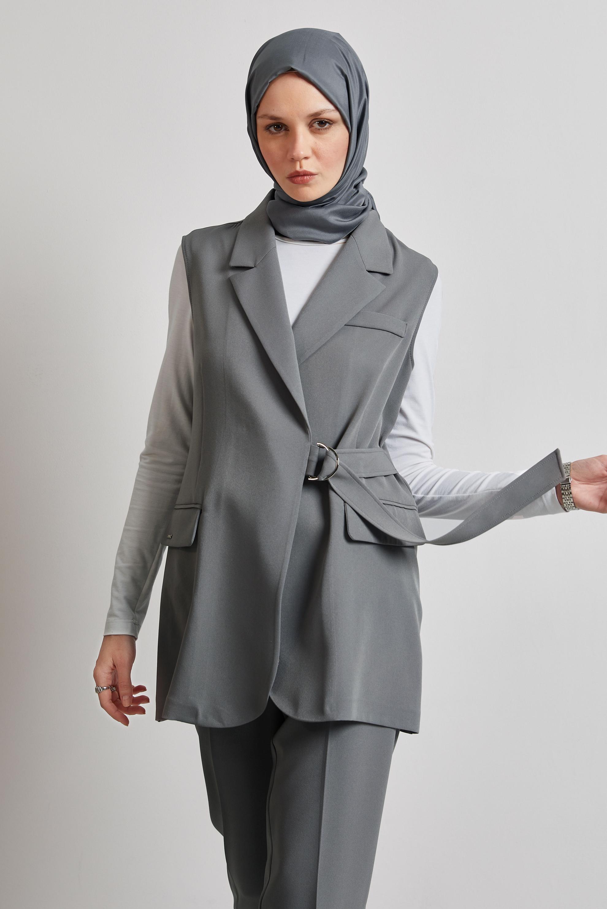 Hijab clothing GREY PANTS SUIT WITH VEST 45344