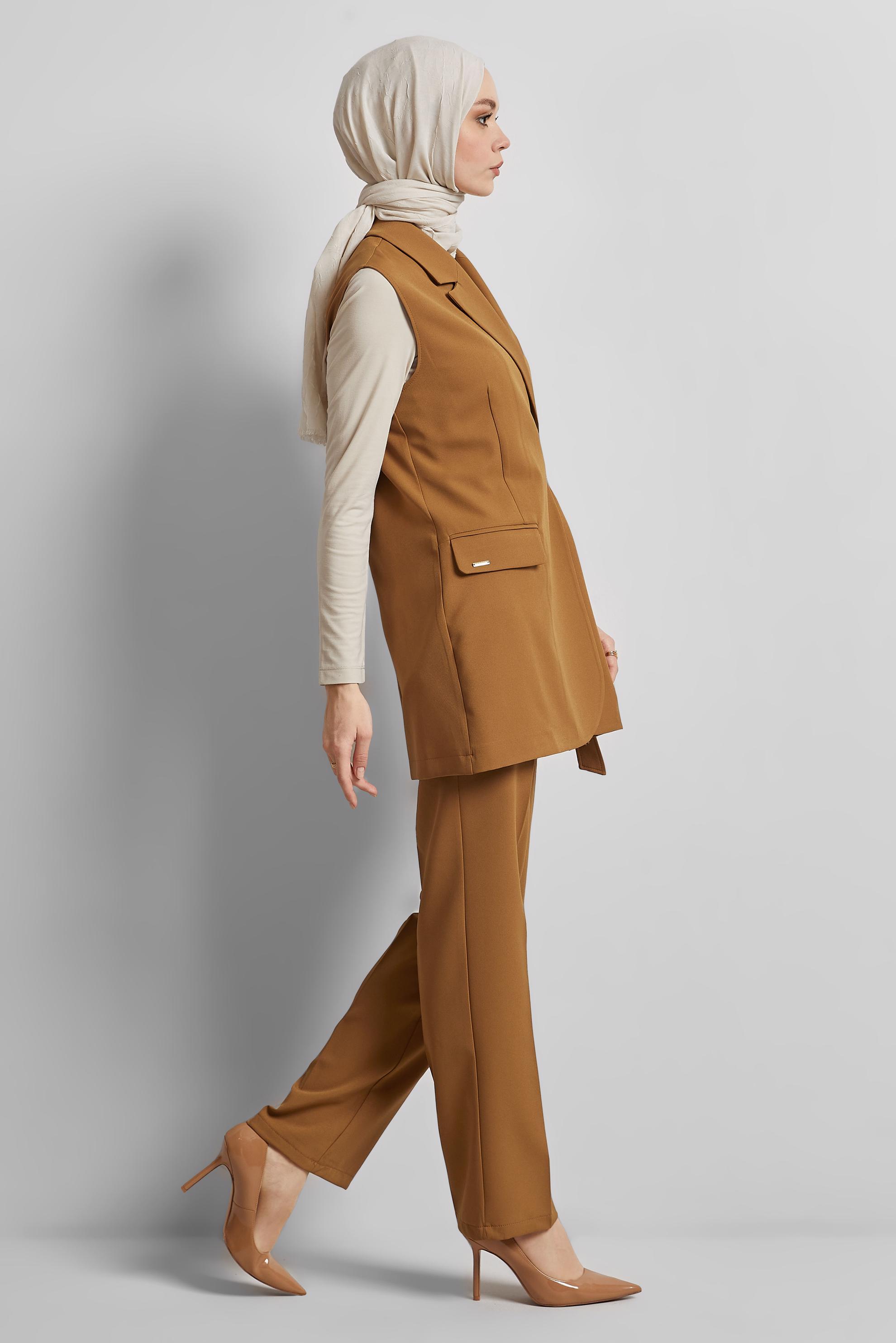 Hijab clothing YELLOW PANTS SUIT WITH VEST 45344