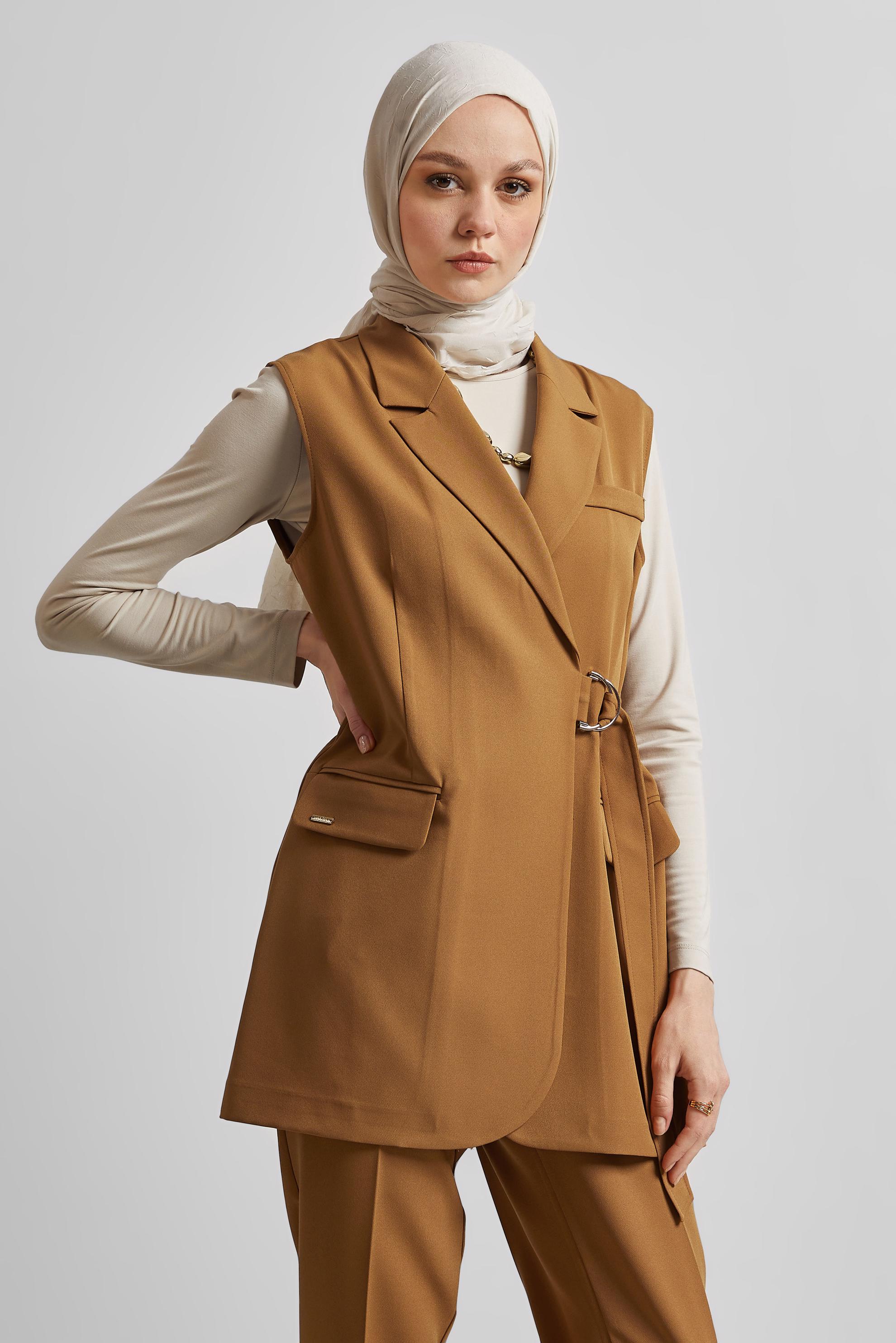 Hijab clothing YELLOW PANTS SUIT WITH VEST 45344