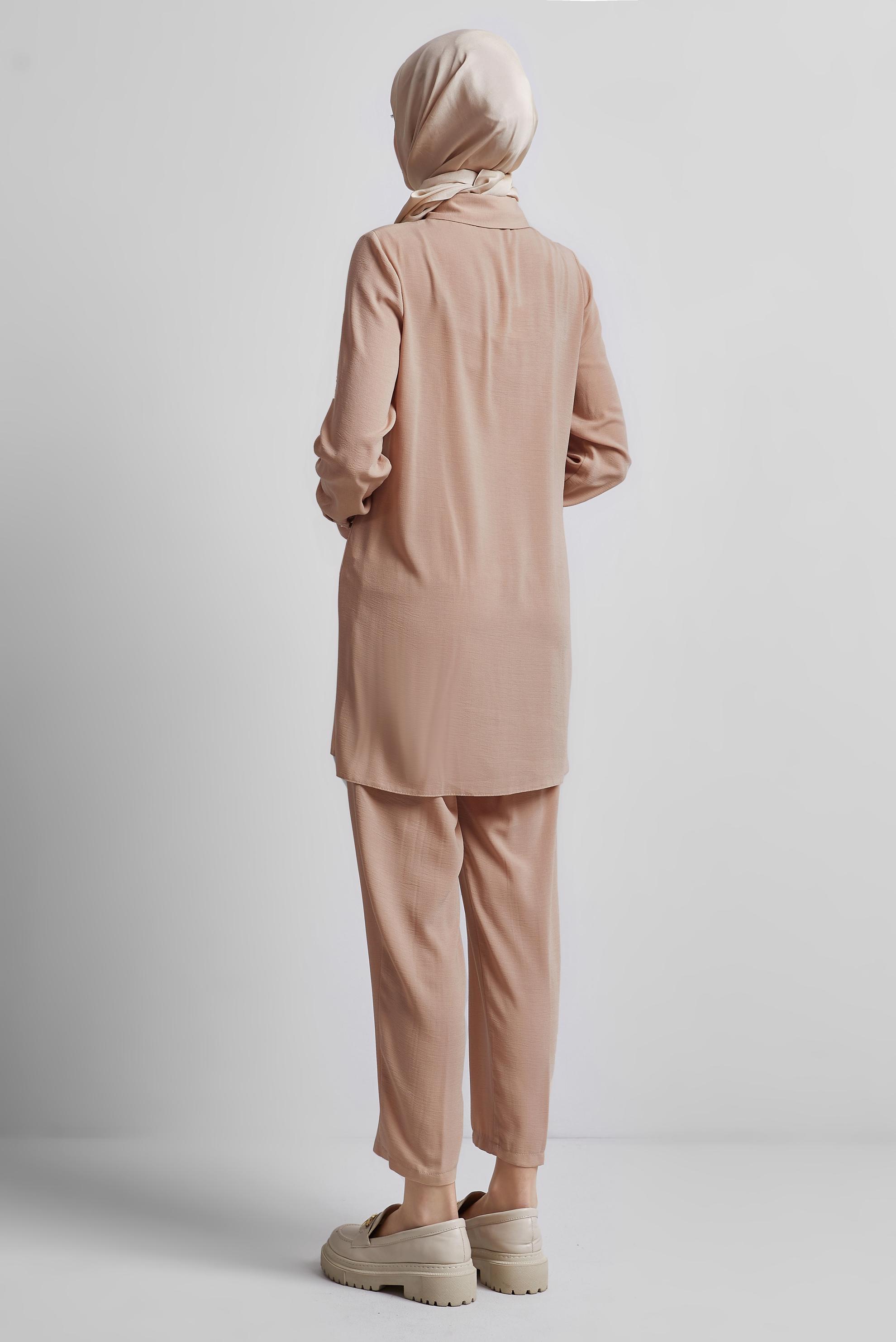 Tesettür giyim BEJ GÖMLEK YAKA PANTOLONLU TAKIM 45348