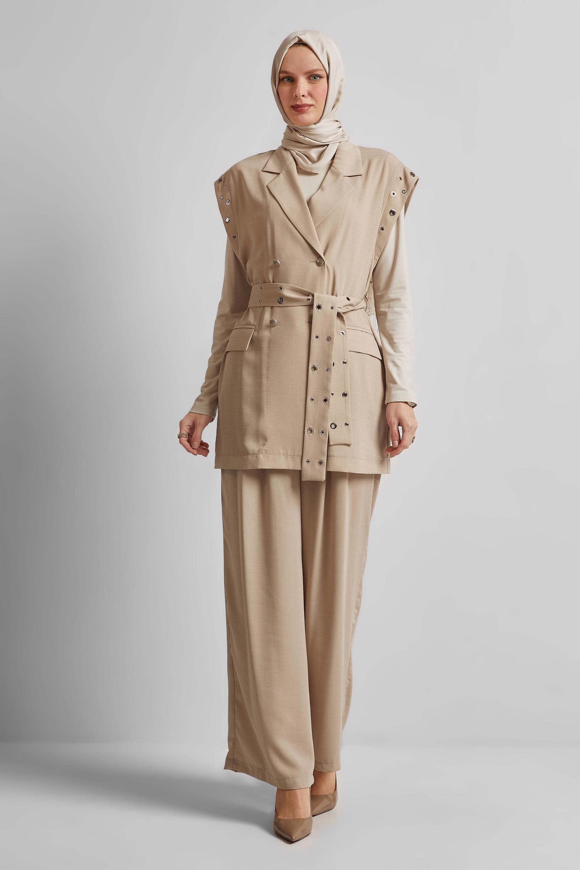Tesettür giyim BEJ KUŞAKLI PANTOLONLU TAKIM 45382